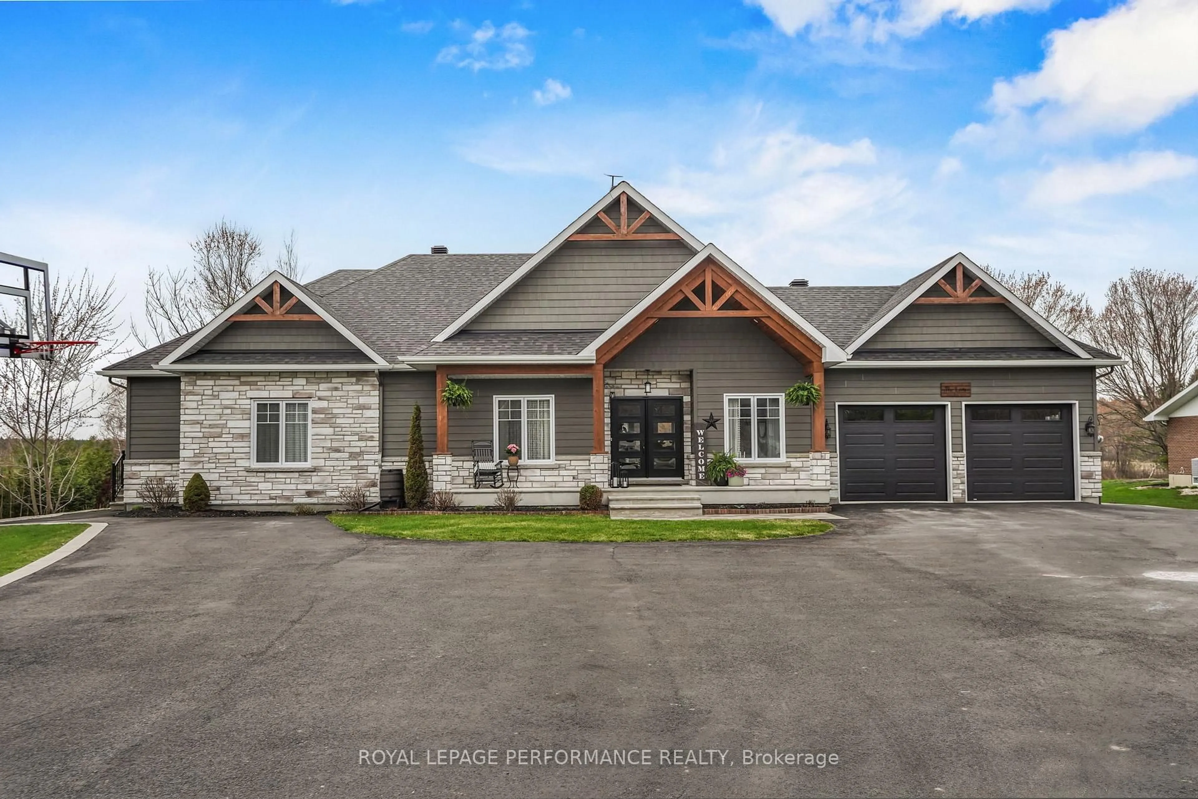 Home with brick exterior material, building for 1560 SANDY HILL Rd, Champlain Ontario K6A 2R2