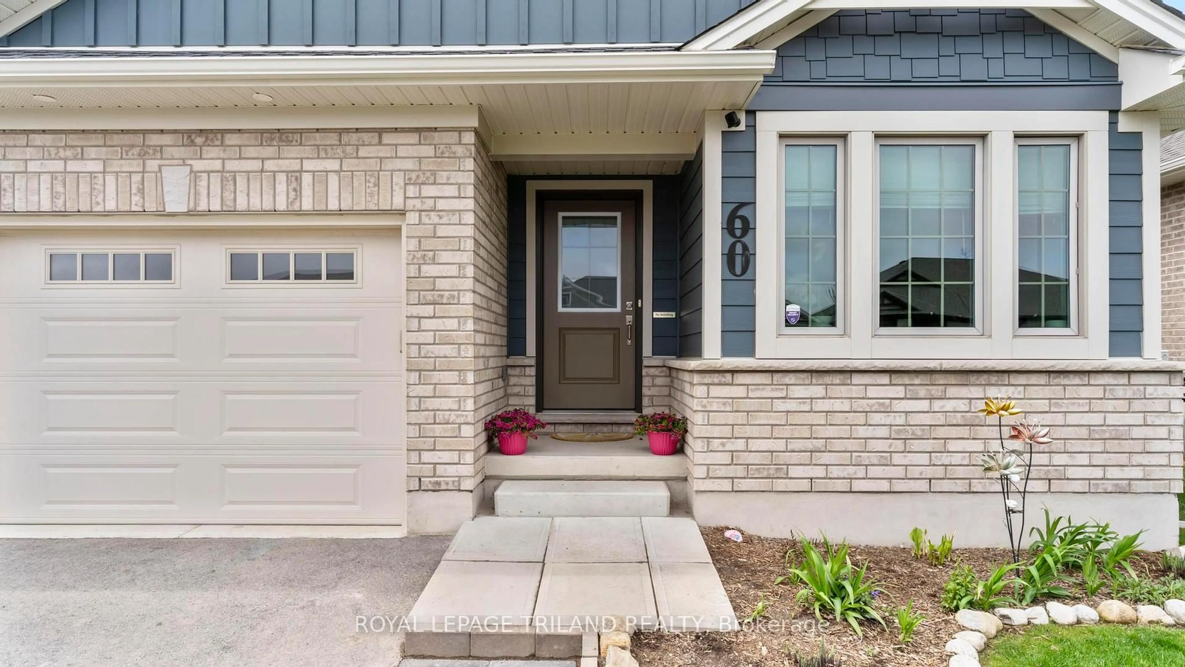 Home with brick exterior material, street for 60 ASHBERRY Pl, St. Thomas Ontario N5R 0H8