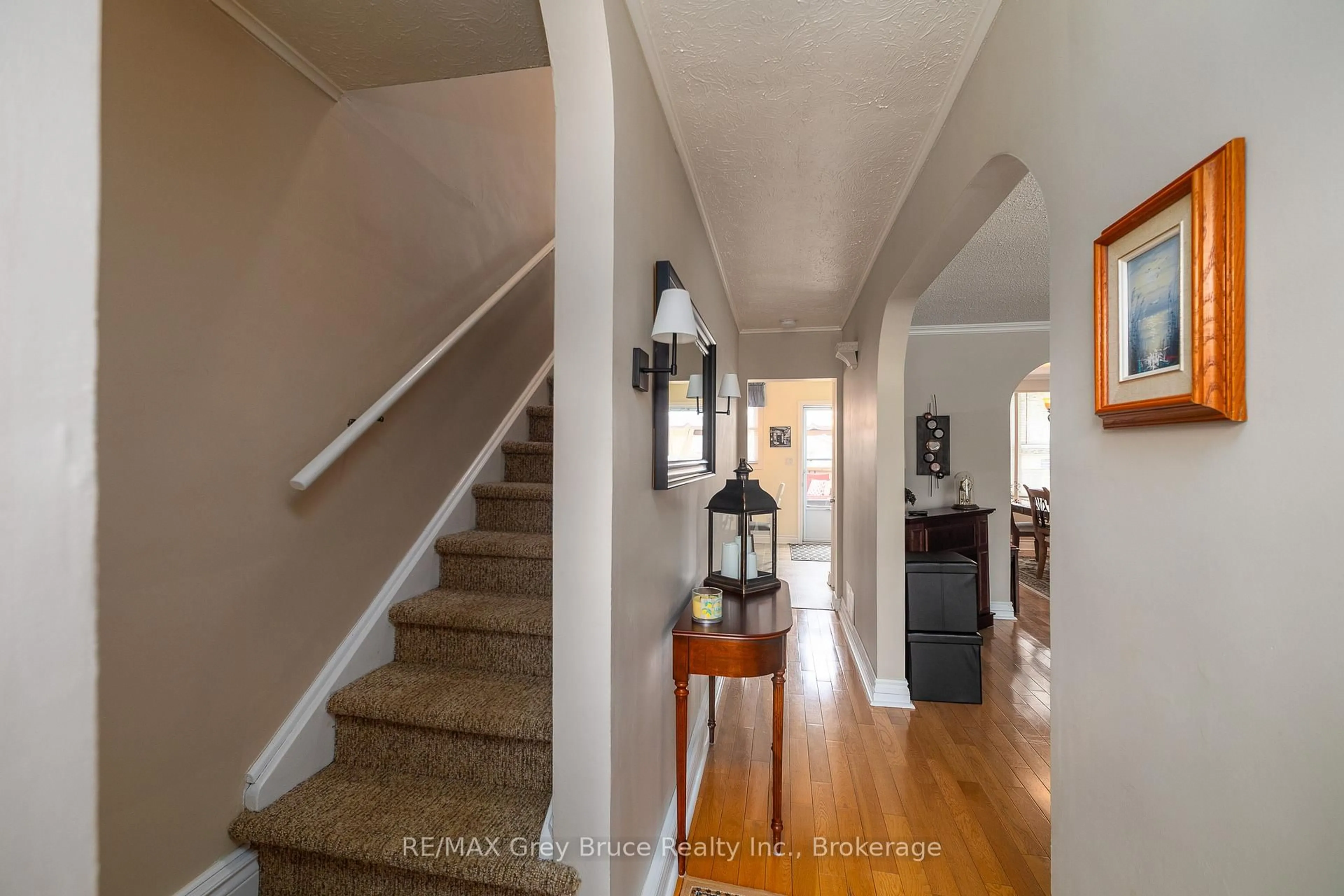 Unknown for 1295 4th Ave, Owen Sound Ontario N4K 4W7