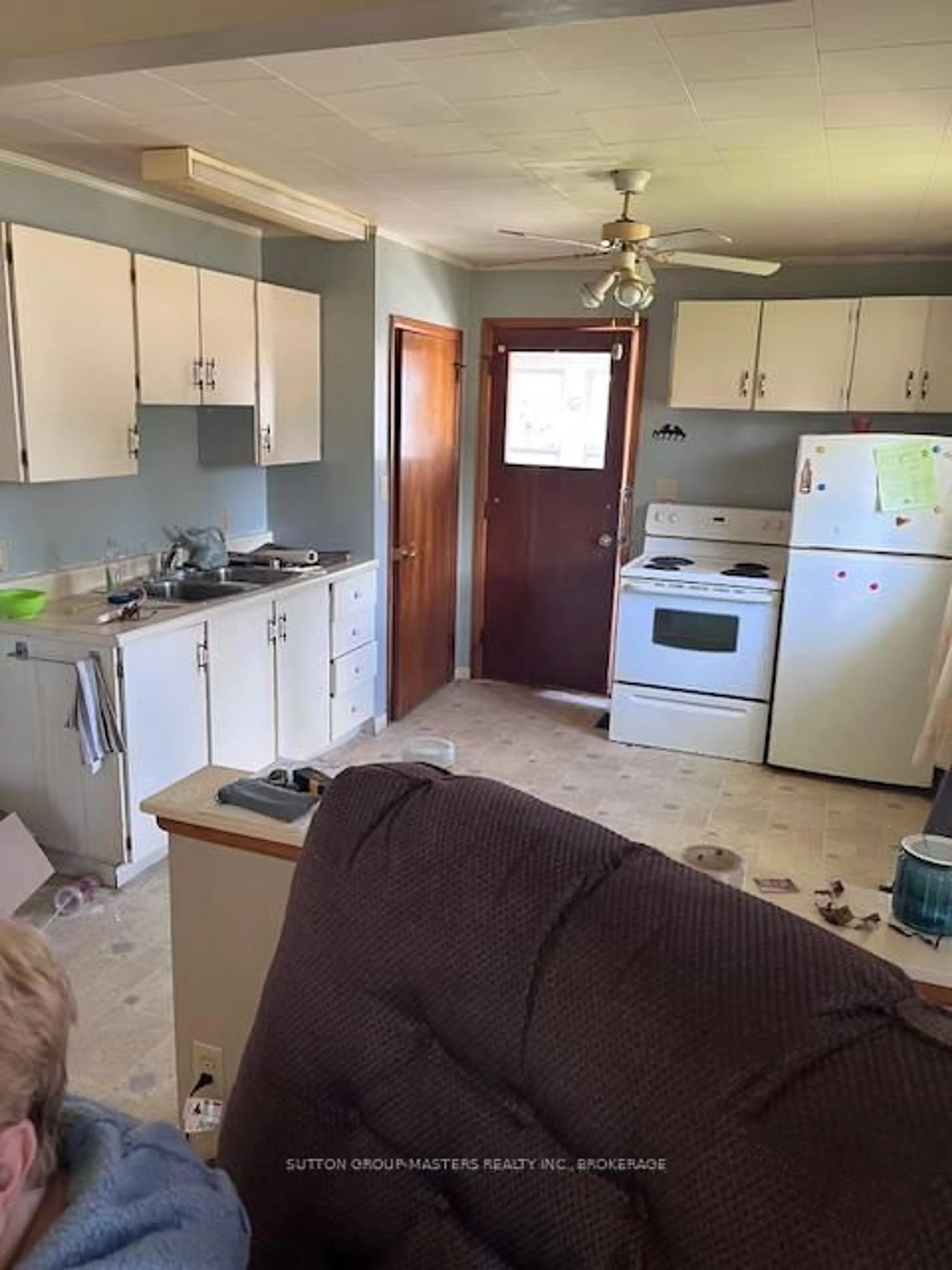 Standard kitchen, unknown for 302 County 8 Rd, Elizabethtown-Kitley Ontario K0E 1Y0