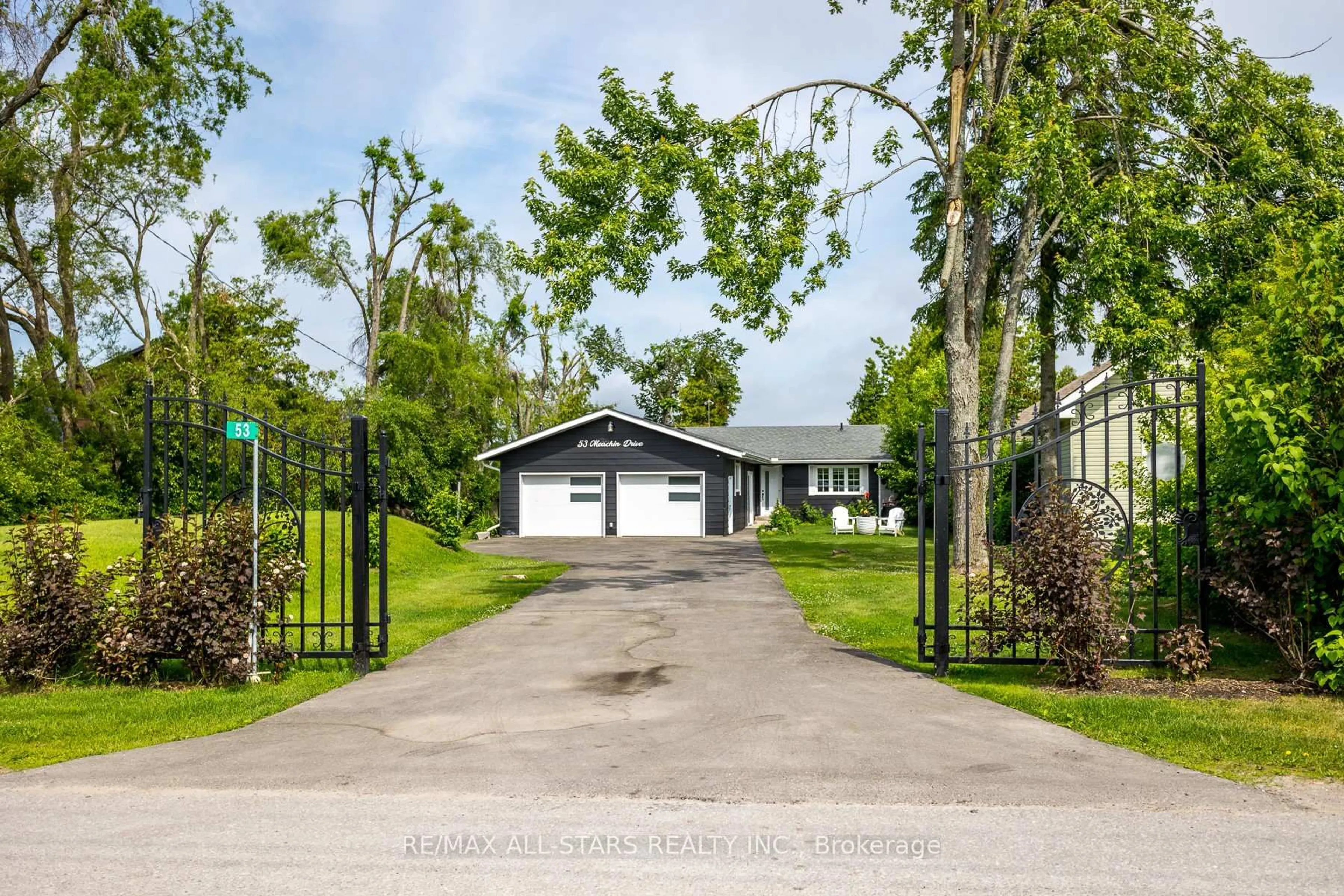 A pic from outside/outdoor area/front of a property/back of a property/a pic from drone, street for 53 Meachin Dr, Kawartha Lakes Ontario K0M 1L0