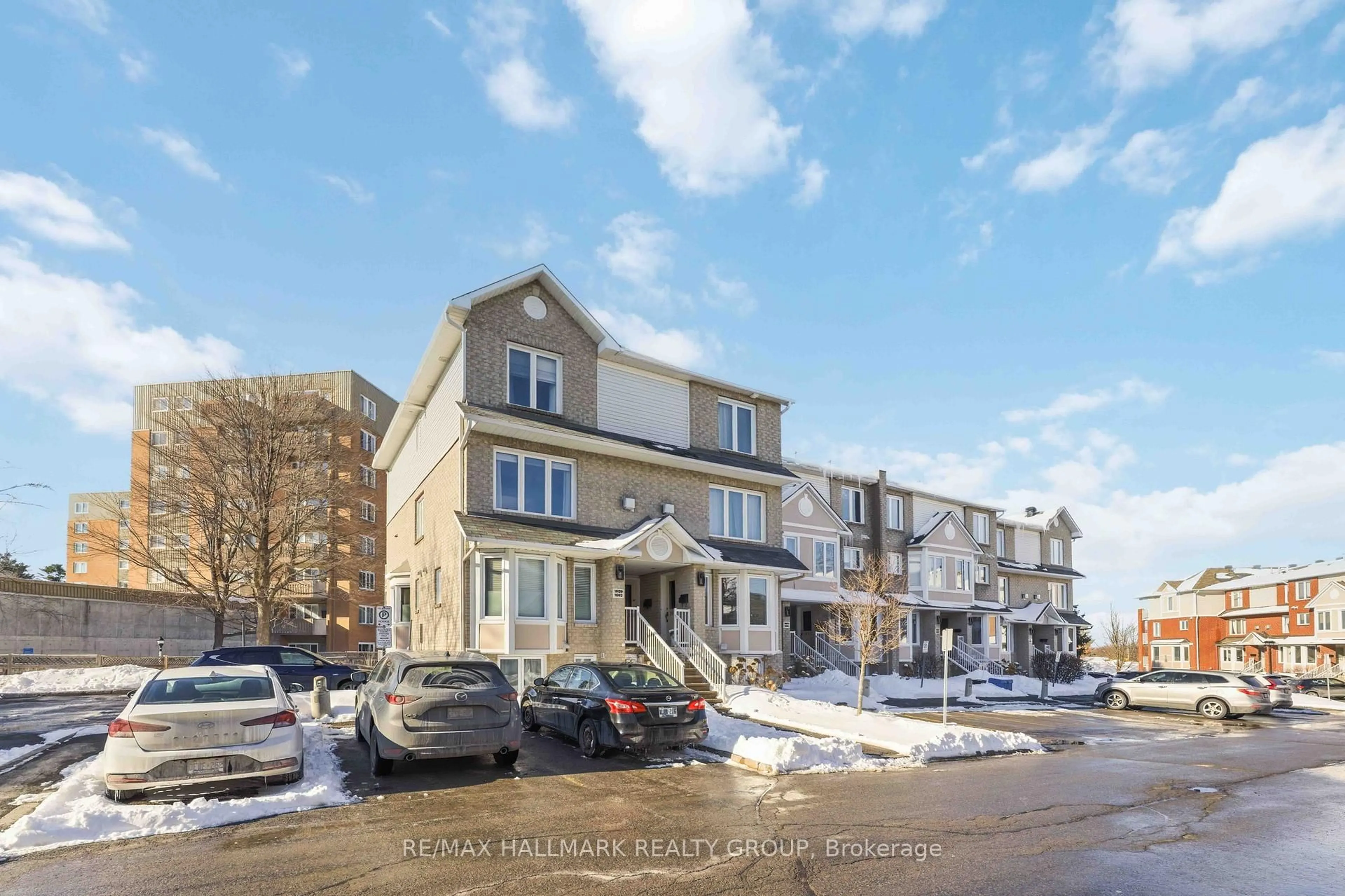 Unknown for 1660 Locksley Lane, Ottawa Ontario K1J 1B6