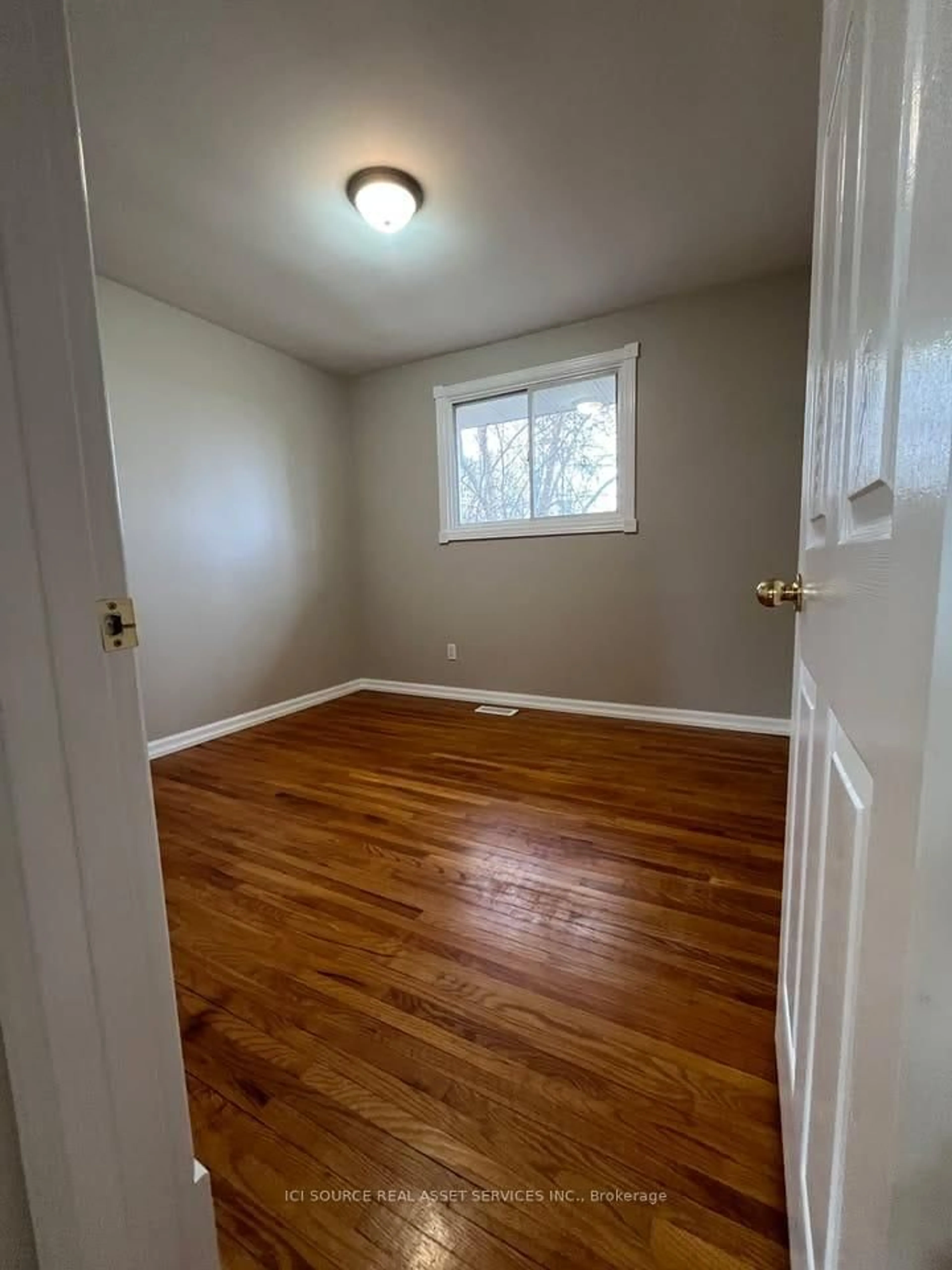 A pic of a room for 163 Herbert St, Peterborough Ontario K9H 6J1