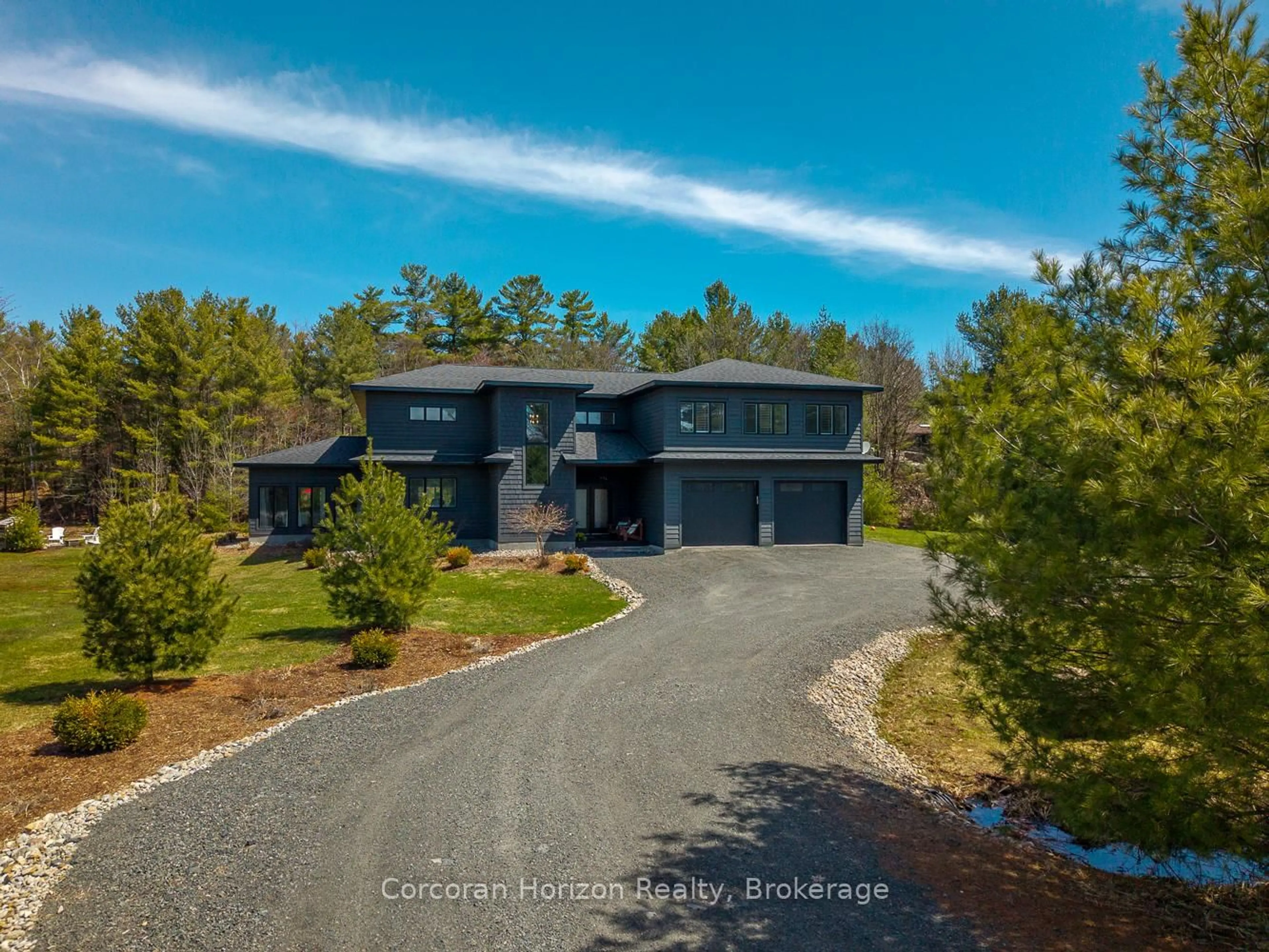 A pic from outside/outdoor area/front of a property/back of a property/a pic from drone, unknown for 19 Ryder Dr, McDougall Ontario P2A 2W9