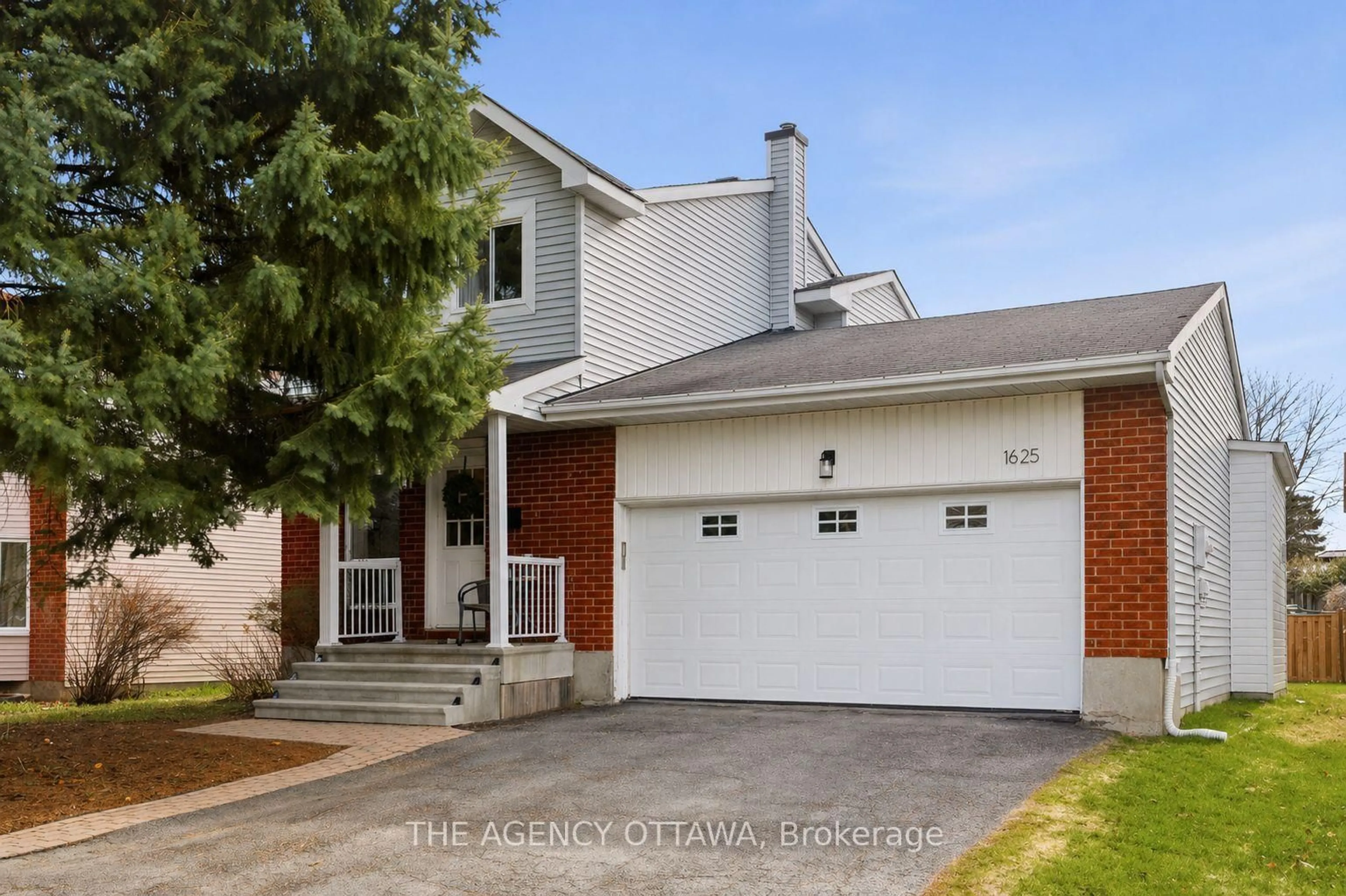 Home with brick exterior material, street for 1625 Bottriell Way, Ottawa Ontario K4A 1W5