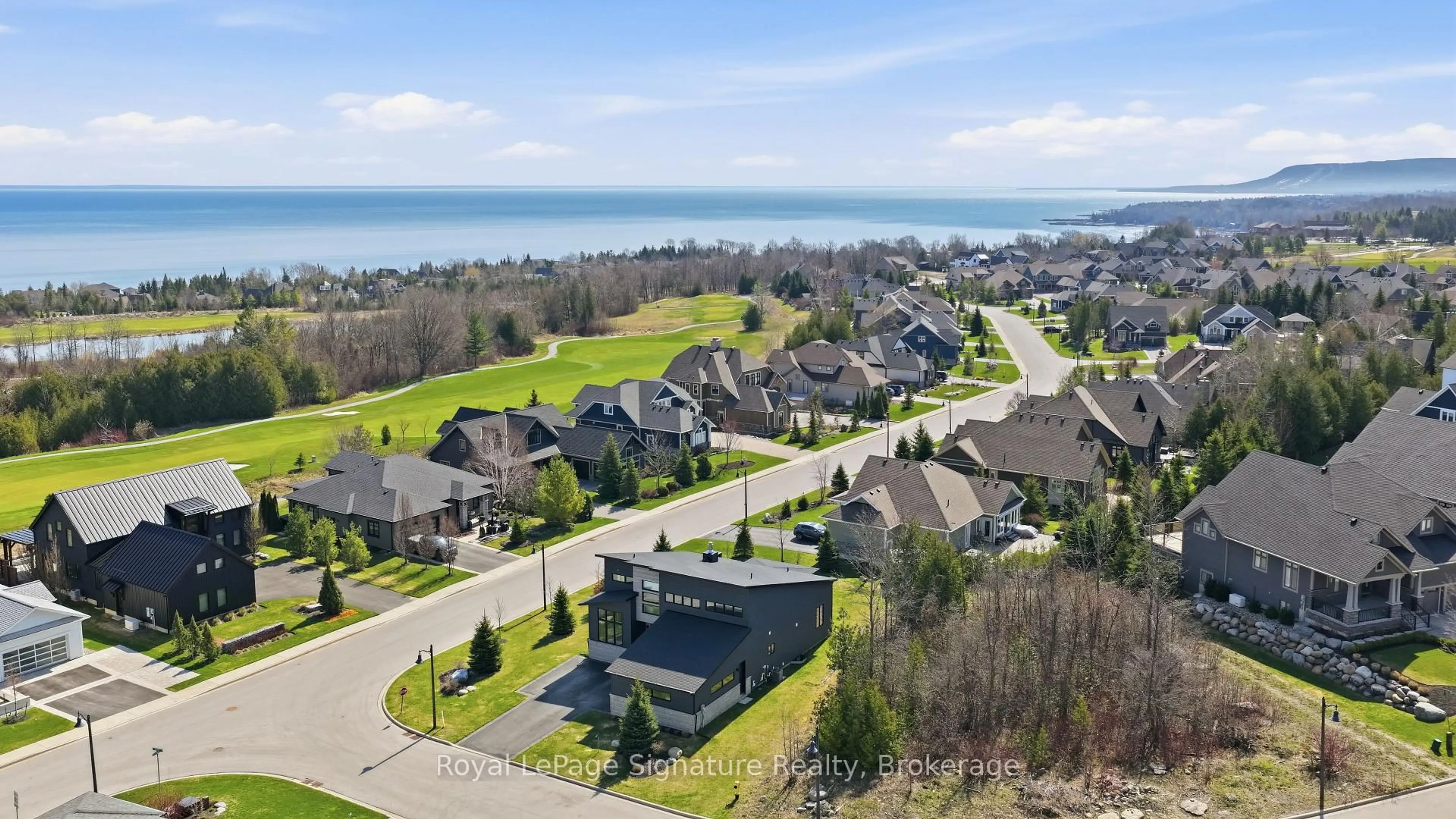 A pic from outside/outdoor area/front of a property/back of a property/a pic from drone, water/lake/river/ocean view for 149 Landry Lane, Blue Mountains Ontario N0H 2P0