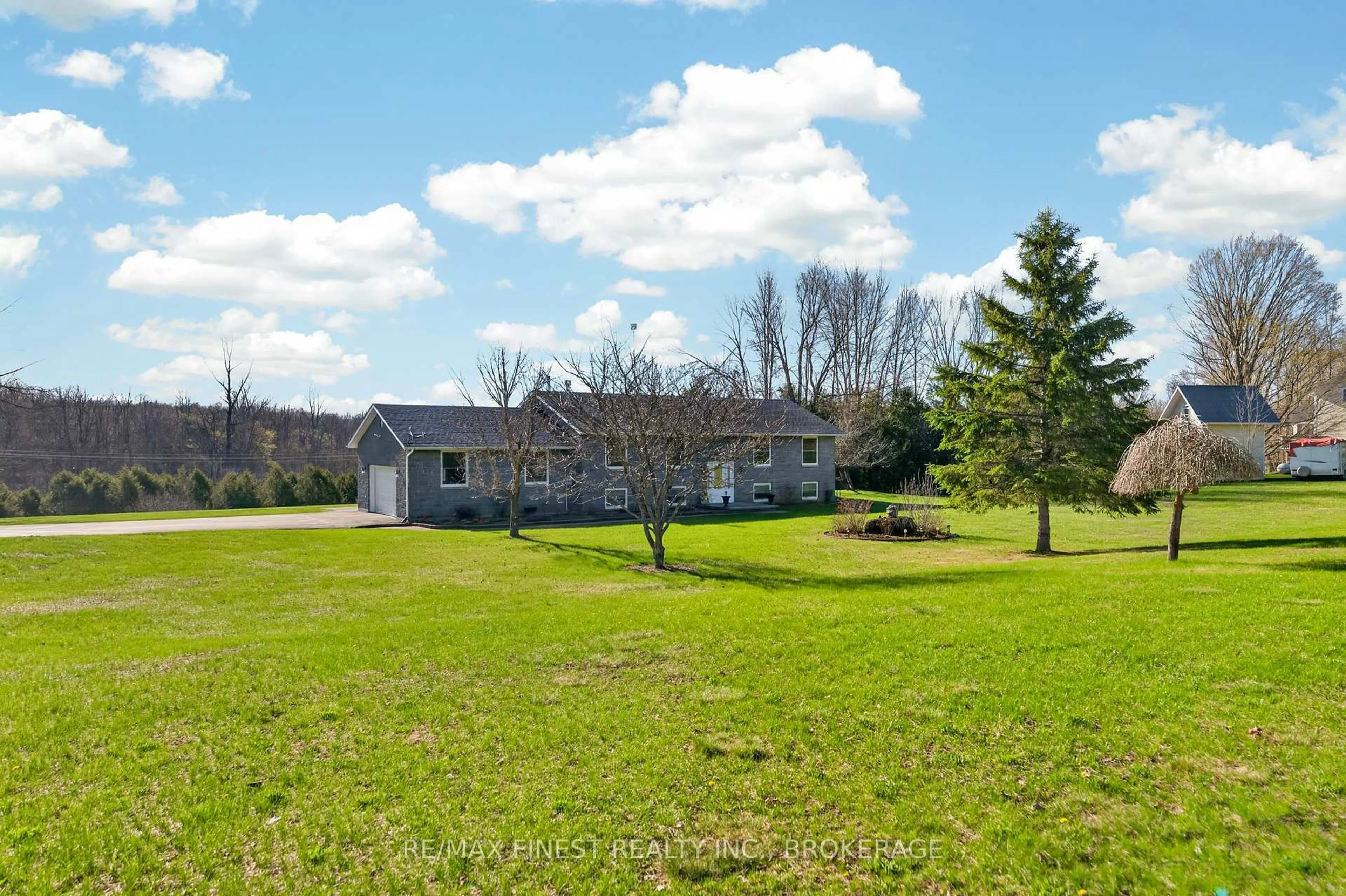 A pic from outside/outdoor area/front of a property/back of a property/a pic from drone, water/lake/river/ocean view for 191 Emerson Rd, Belleville Ontario K0K 2Y0