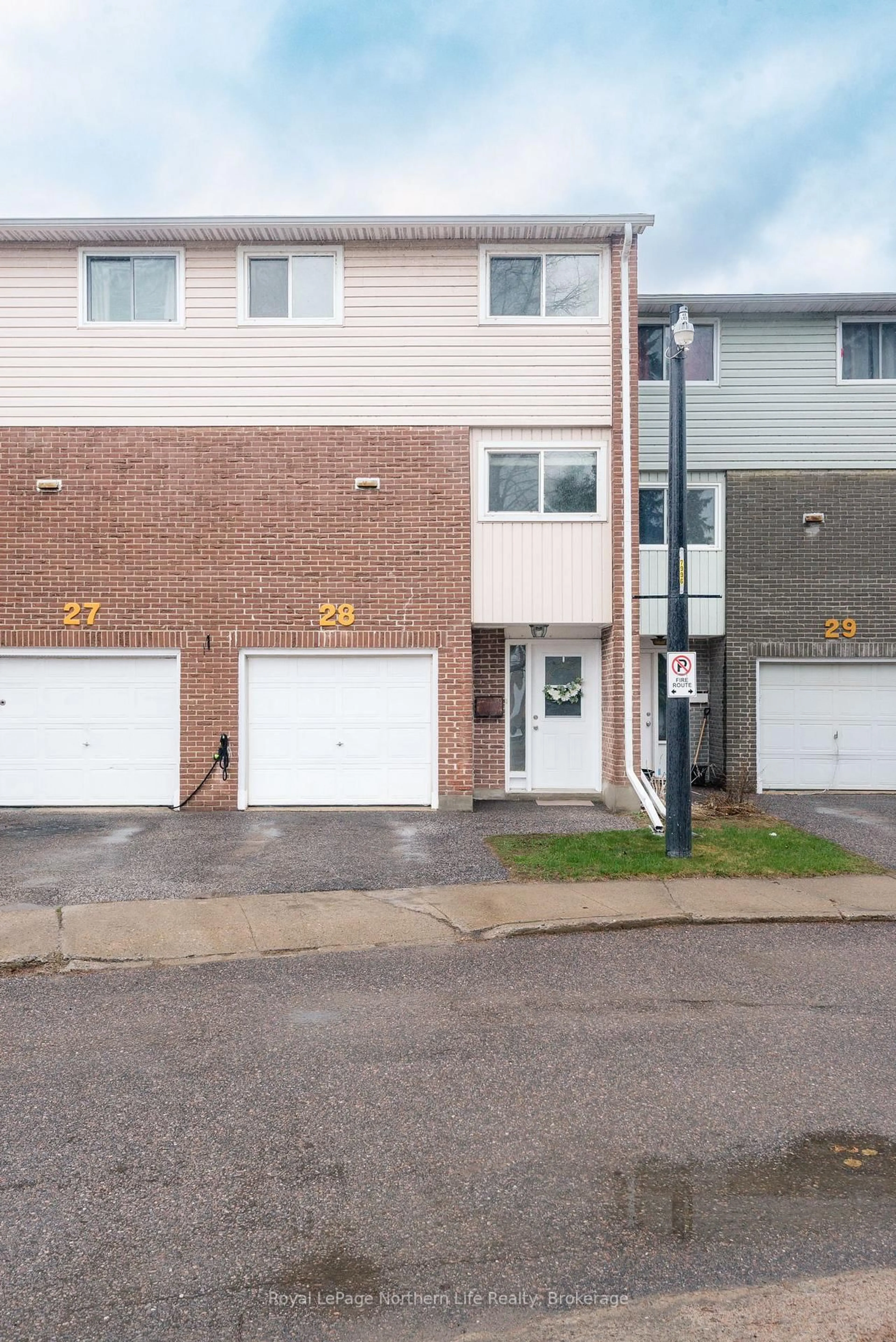 Unknown for 644 Lakeshore Dr #28, North Bay Ontario P1A 3N6