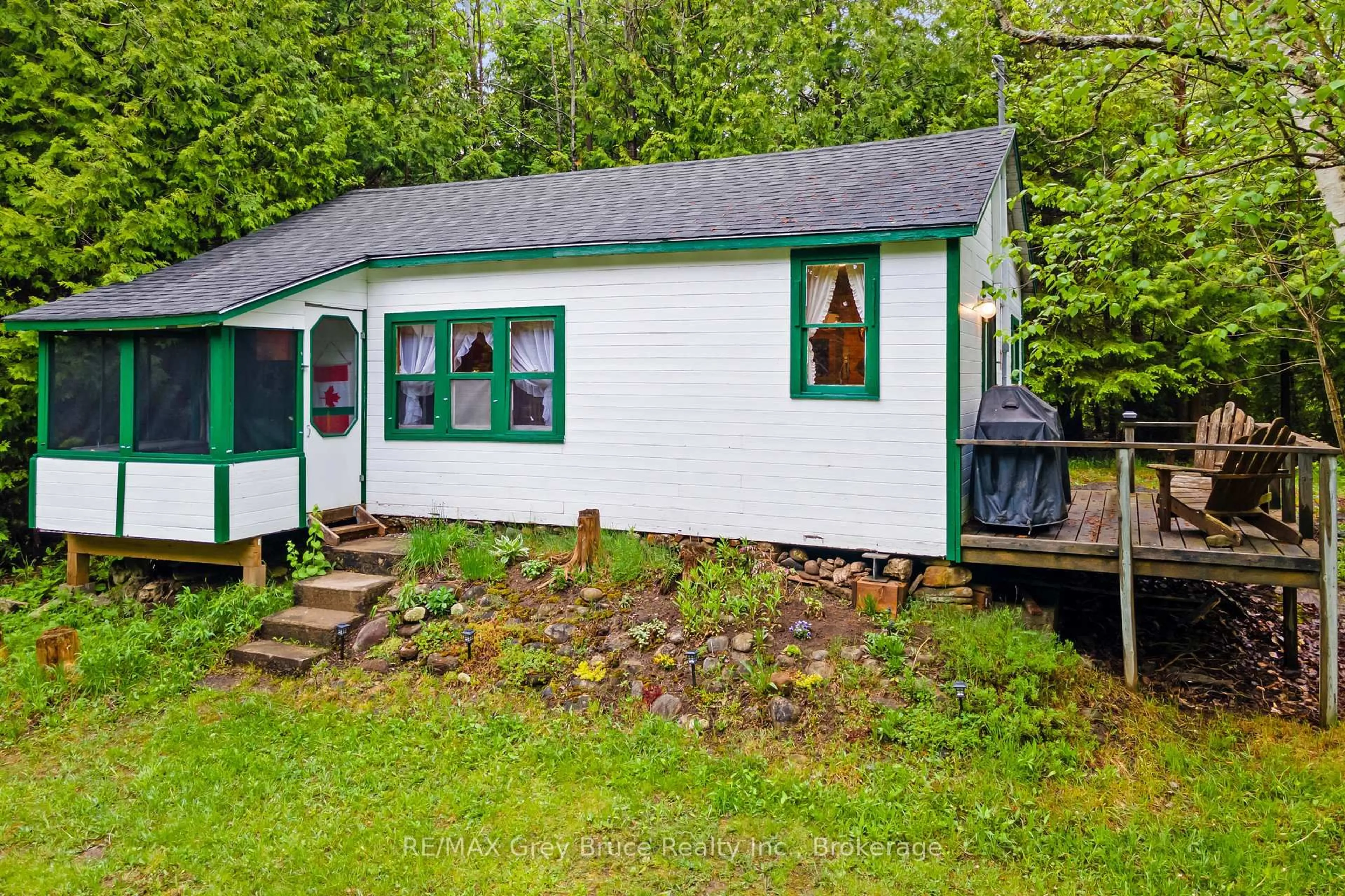 Shed for 6726 Highway 6, Northern Bruce Peninsula Ontario N0H 2R0