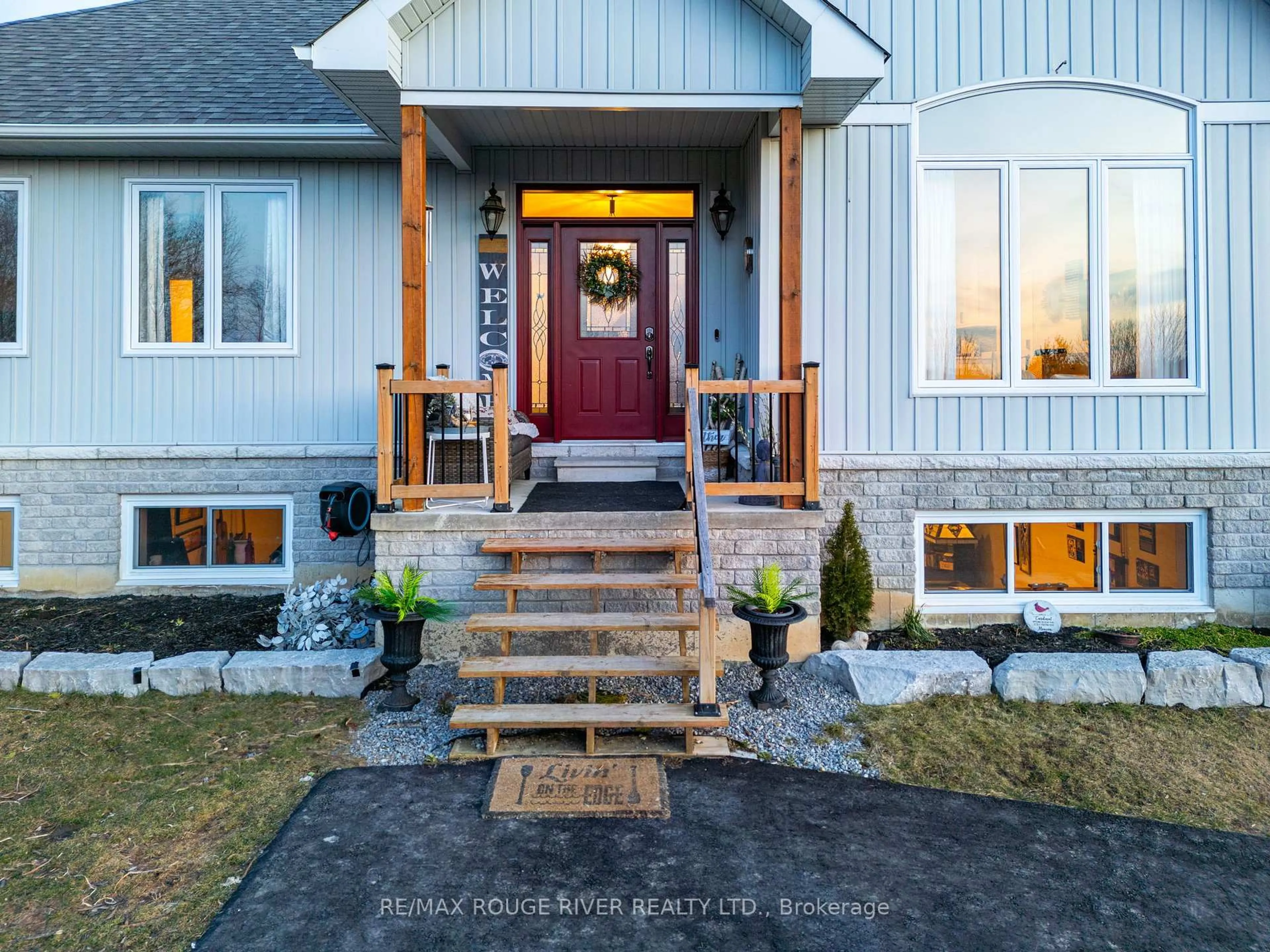 Indoor entryway for 59 Edgewater Dr, Alnwick/Haldimand Ontario K0K 2X0