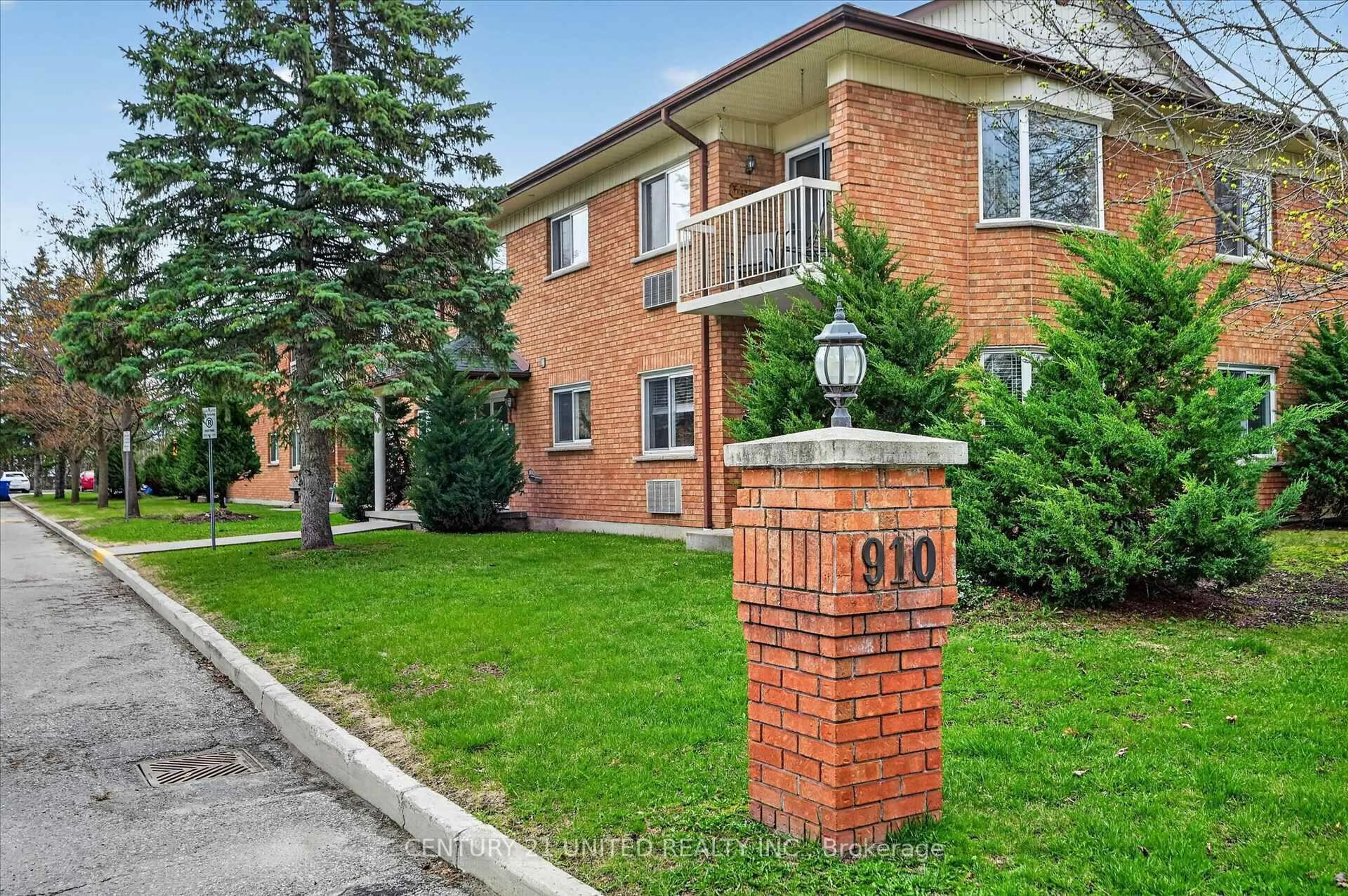 Unknown for 910 Ford St #106, Peterborough Ontario K9J 5V3