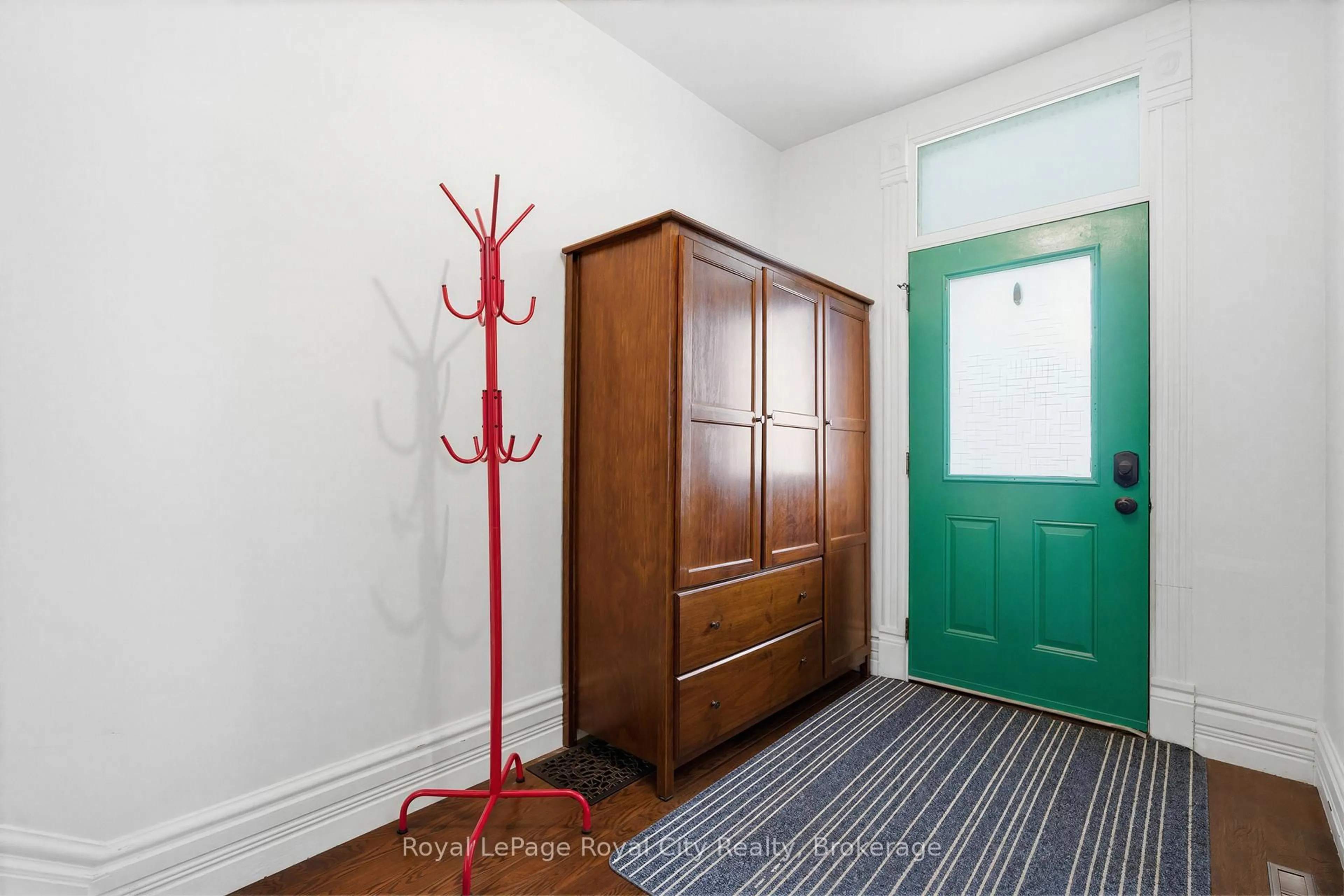 Indoor entryway for 6 Glasgow St, Guelph Ontario N1H 4T5