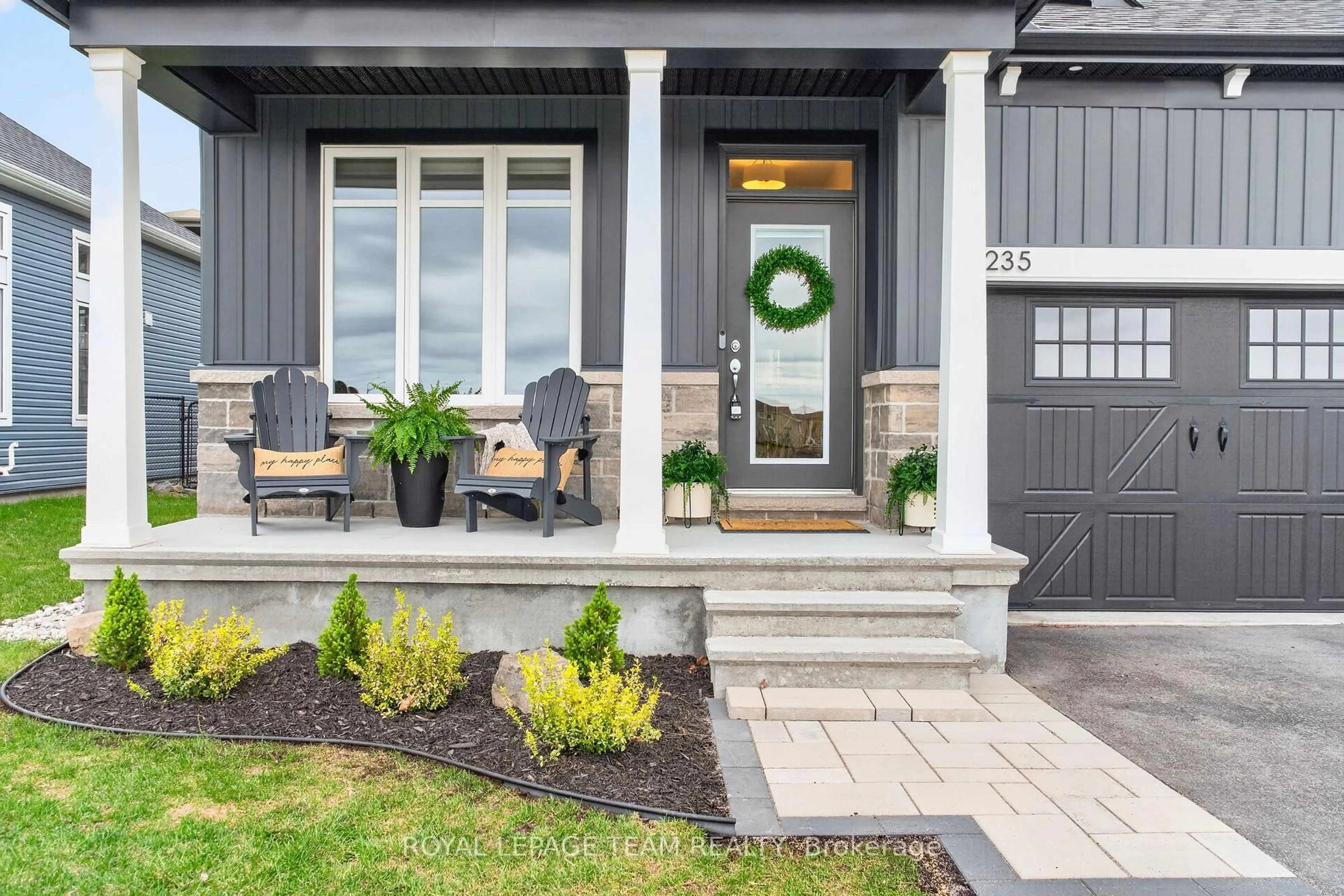 Unknown for 235 Shinny Ave, Ottawa Ontario K2V 0B9