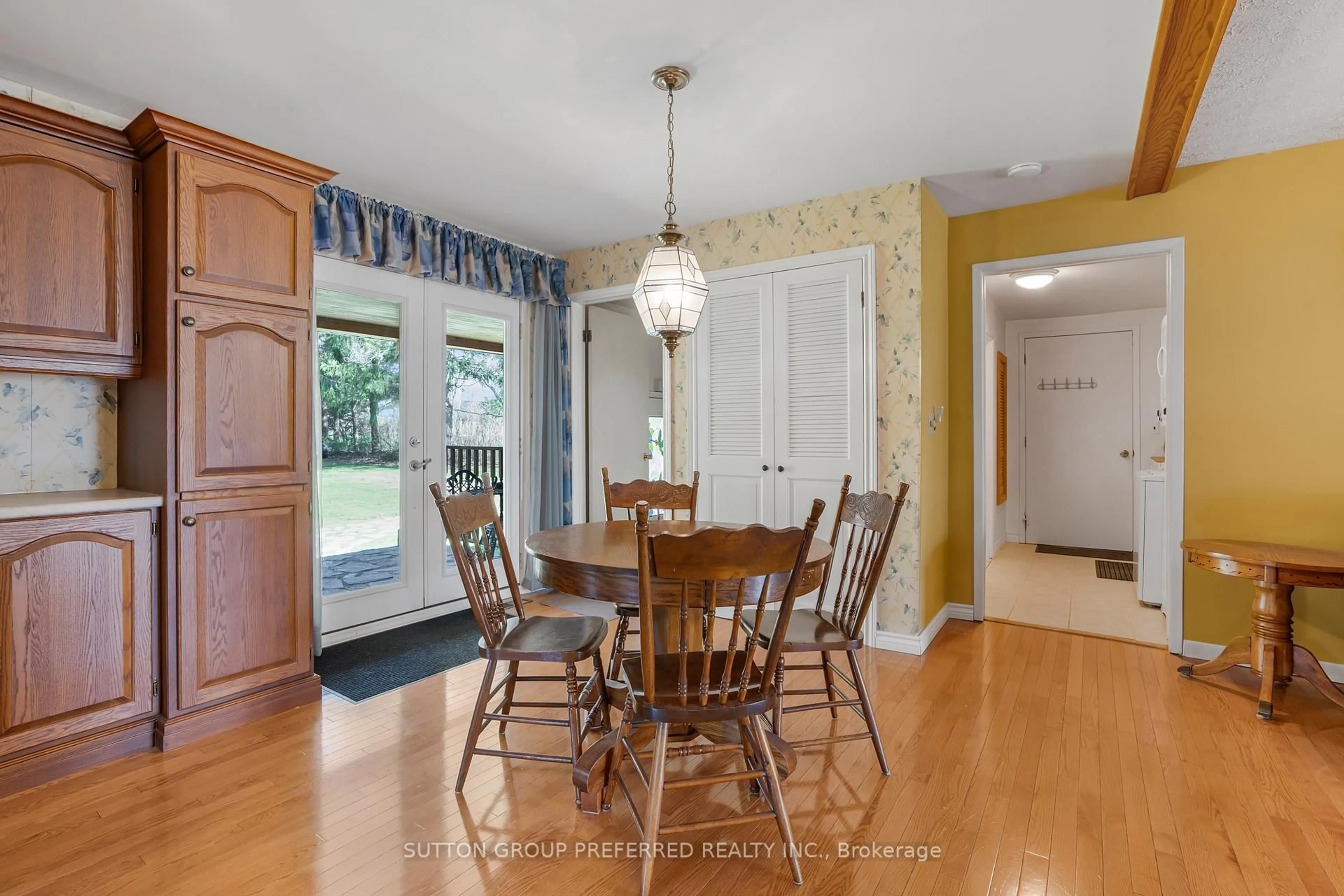 Dining room, unknown for 18725 Desmond Rd, Chatham-Kent Ontario N0P 2C0