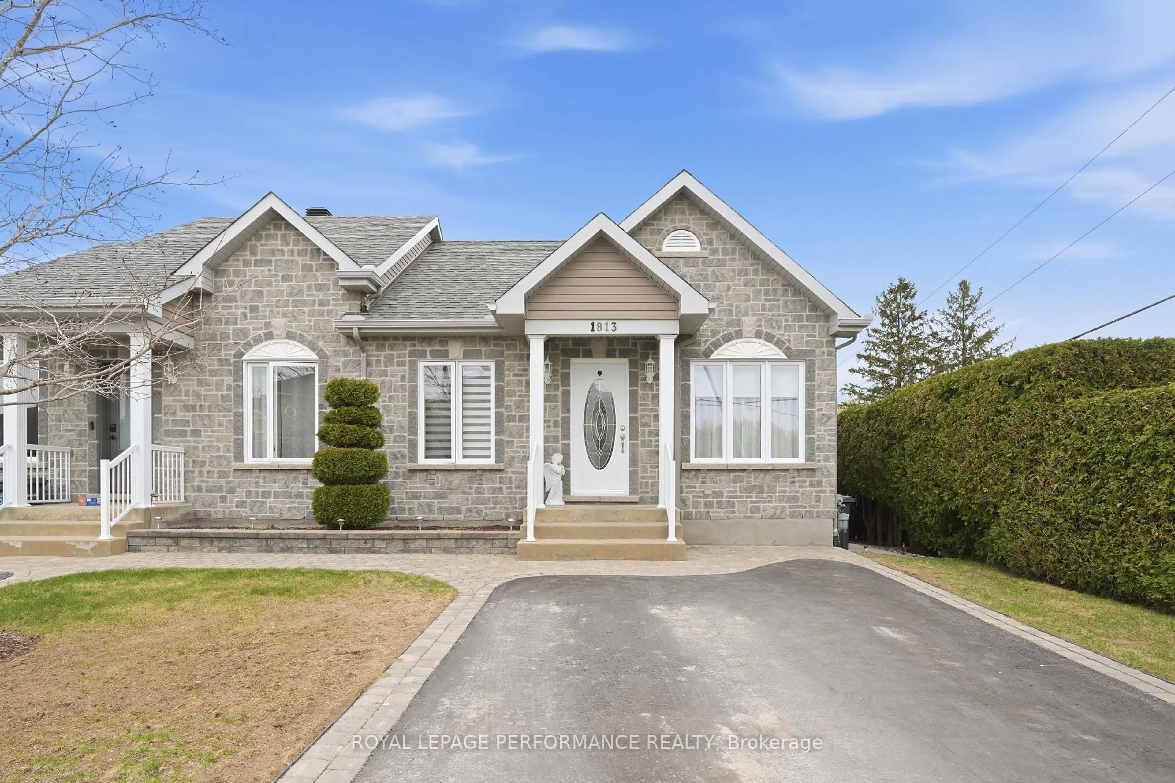Home with brick exterior material, street for 1813 Florence St, Hawkesbury Ontario K6A 0A5