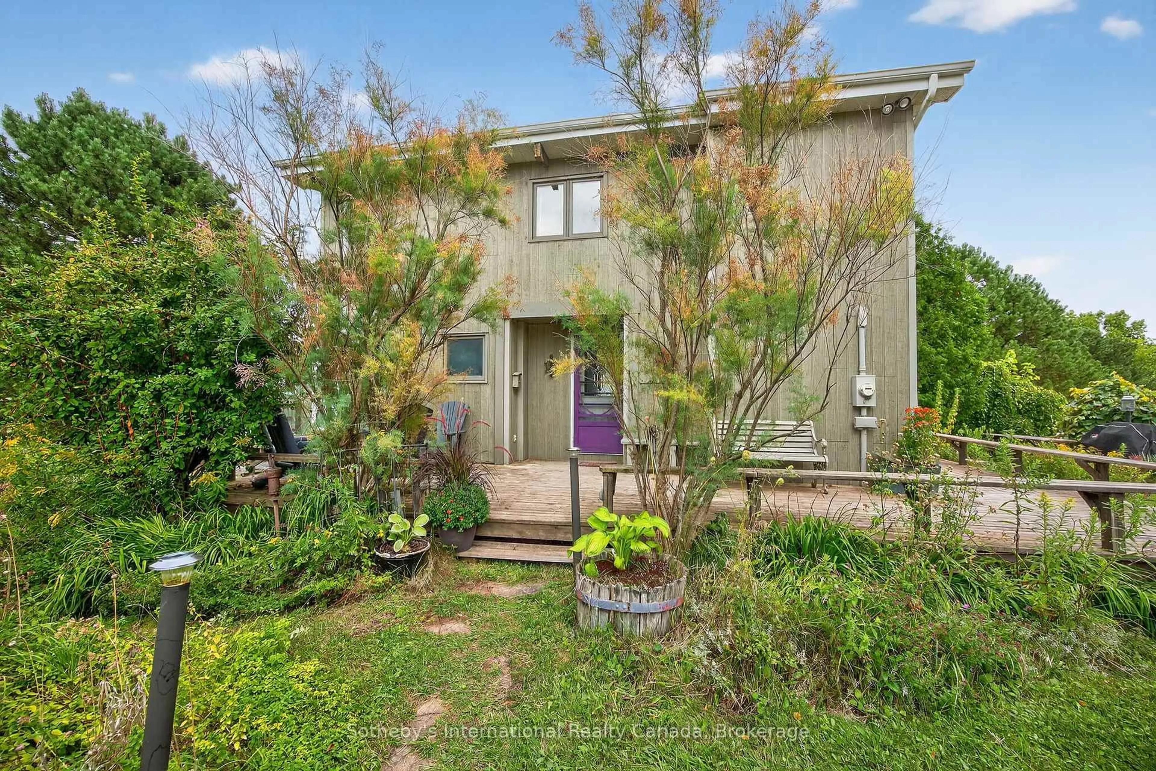 A pic from outside/outdoor area/front of a property/back of a property/a pic from drone, street for 47118 Old Mail Rd, Grey Highlands Ontario N0H 1N0