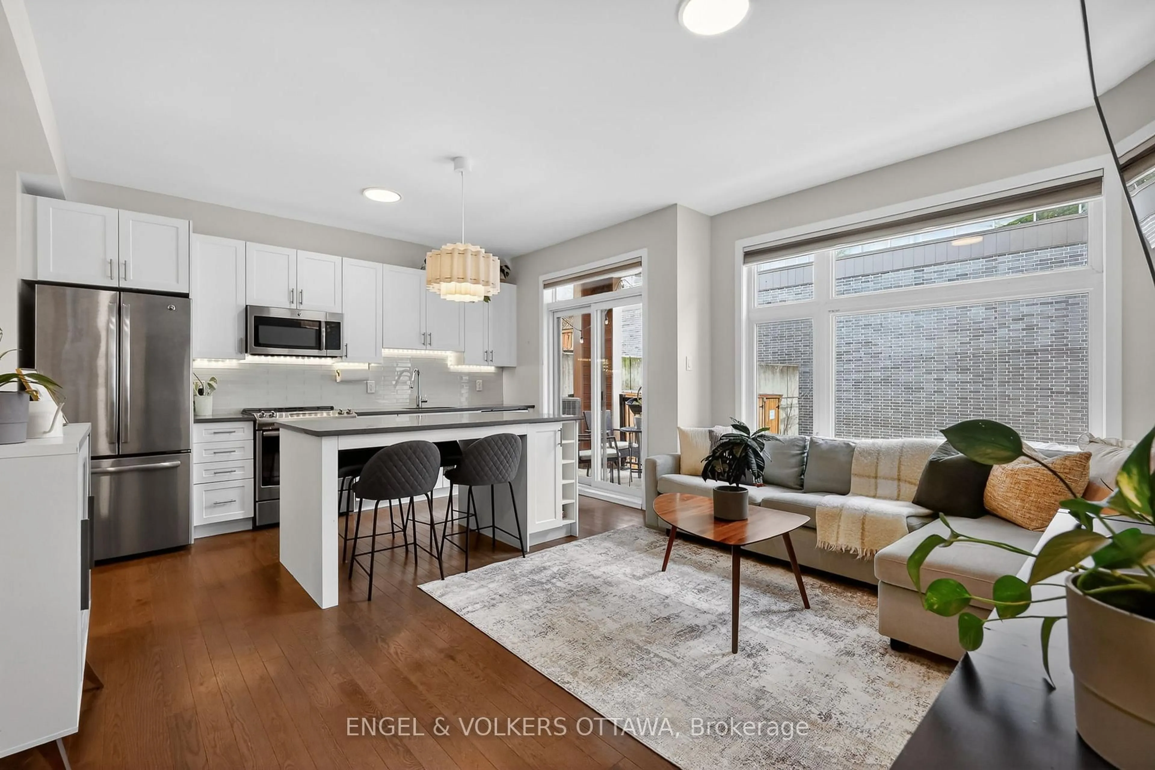 Open concept kitchen, unknown for 192 Forward Ave #A, Ottawa Ontario K1Y 4H2