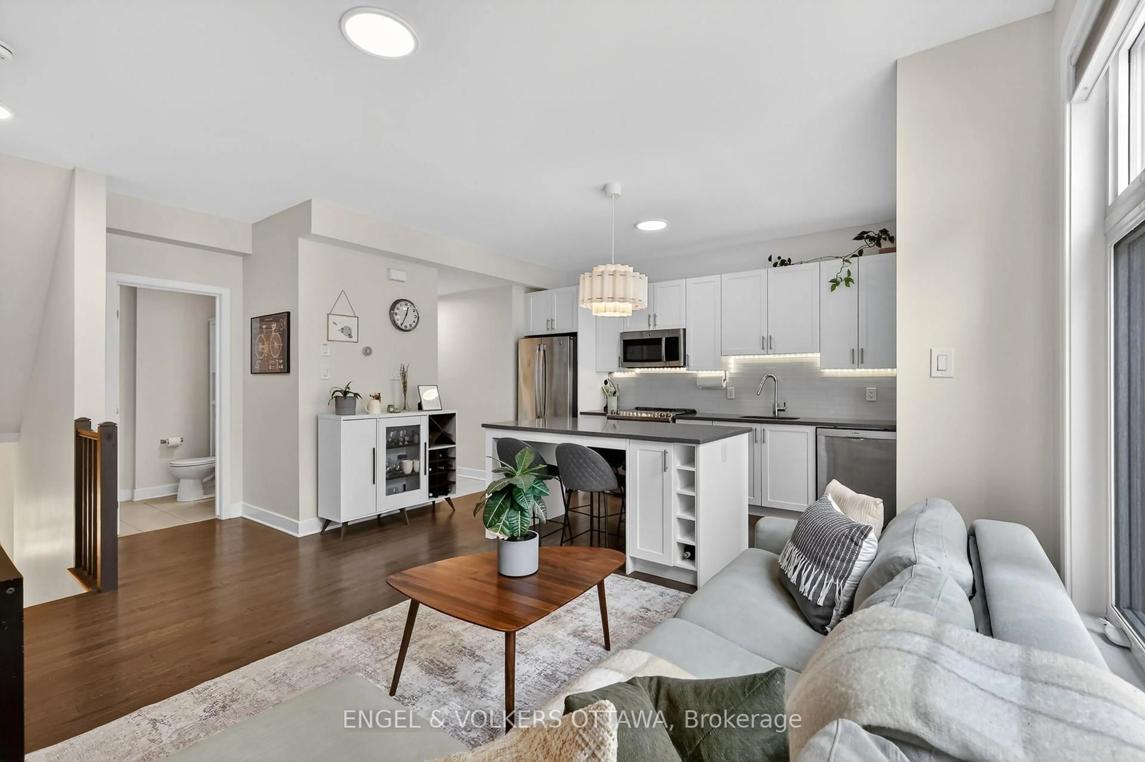 Open concept kitchen, unknown for 192 Forward Ave #A, Ottawa Ontario K1Y 4H2