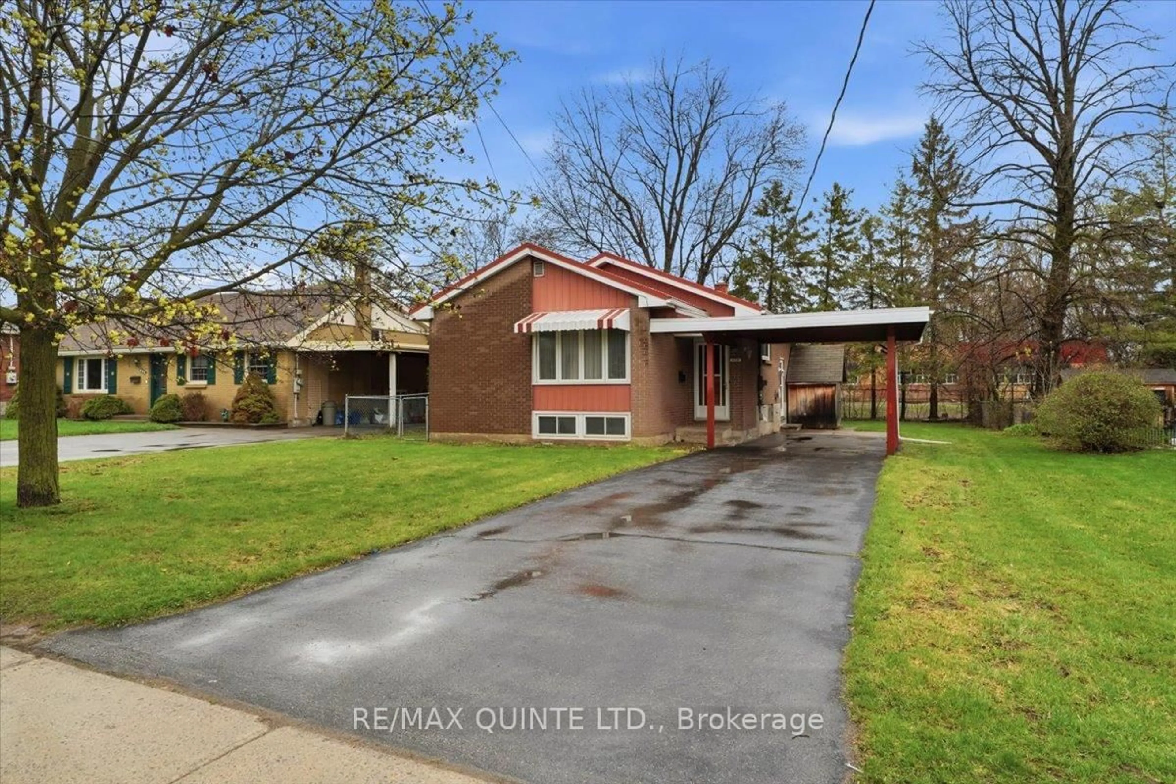 Home with brick exterior material, street for 436 Victoria Ave, Stirling Ontario K0K 3E0