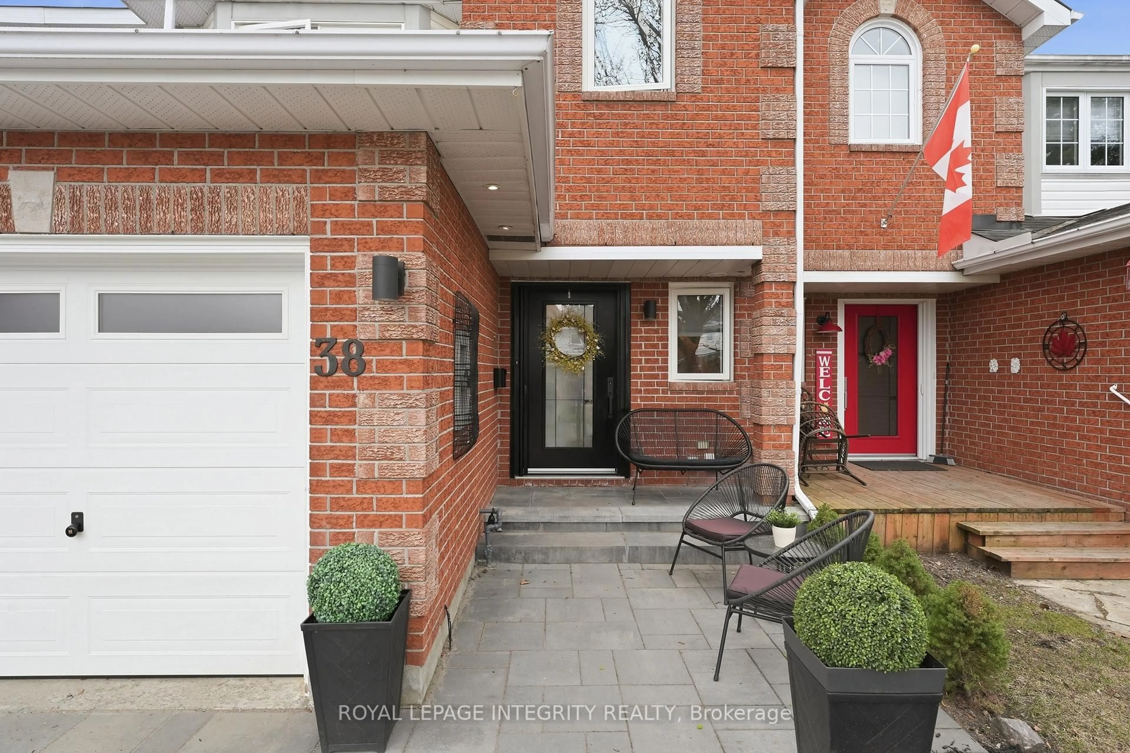 Unknown for 38 Aintree Pl, Ottawa Ontario K2M 2G5