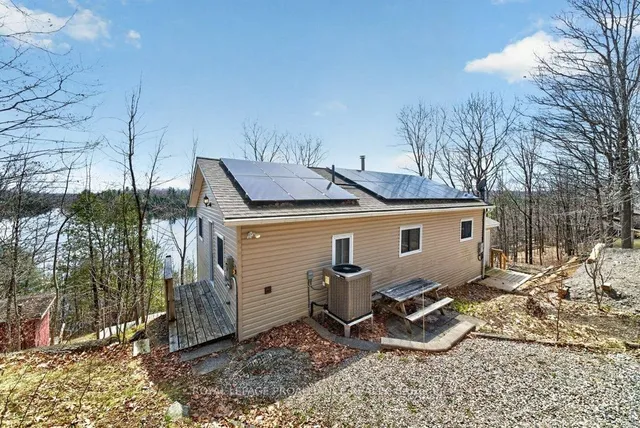 1076 Valley Lane, Sharbot Lake 4