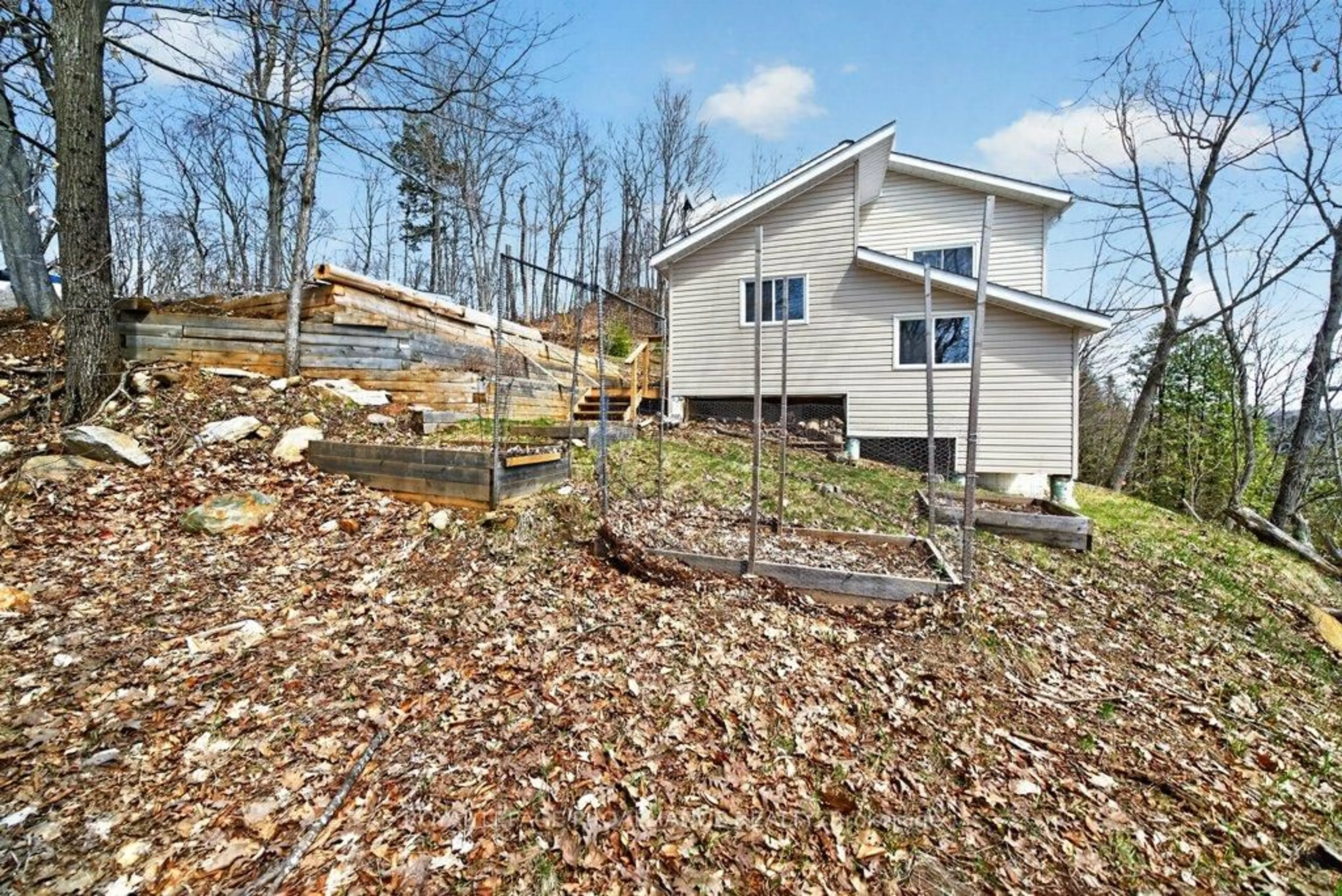 Unknown for 1076 Valley Lane, Sharbot Lake Ontario K0H 2P0