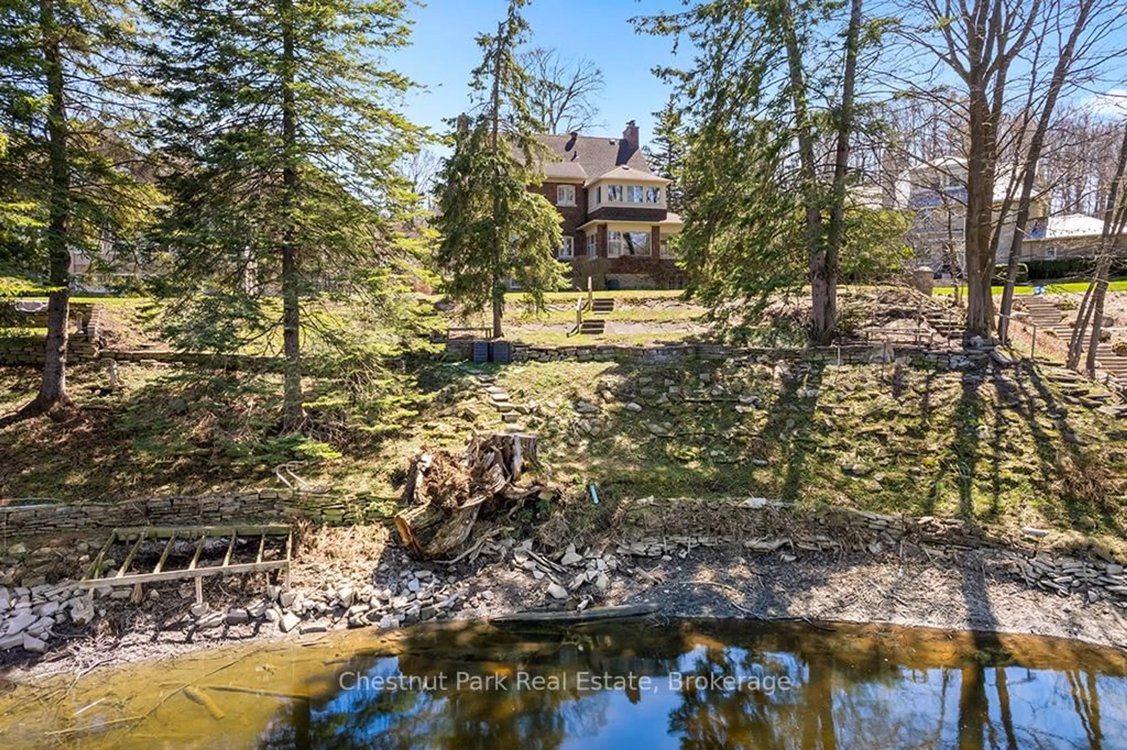 A pic from outside/outdoor area/front of a property/back of a property/a pic from drone, water/lake/river/ocean view for 190 4th St, Owen Sound Ontario N4K 3J9