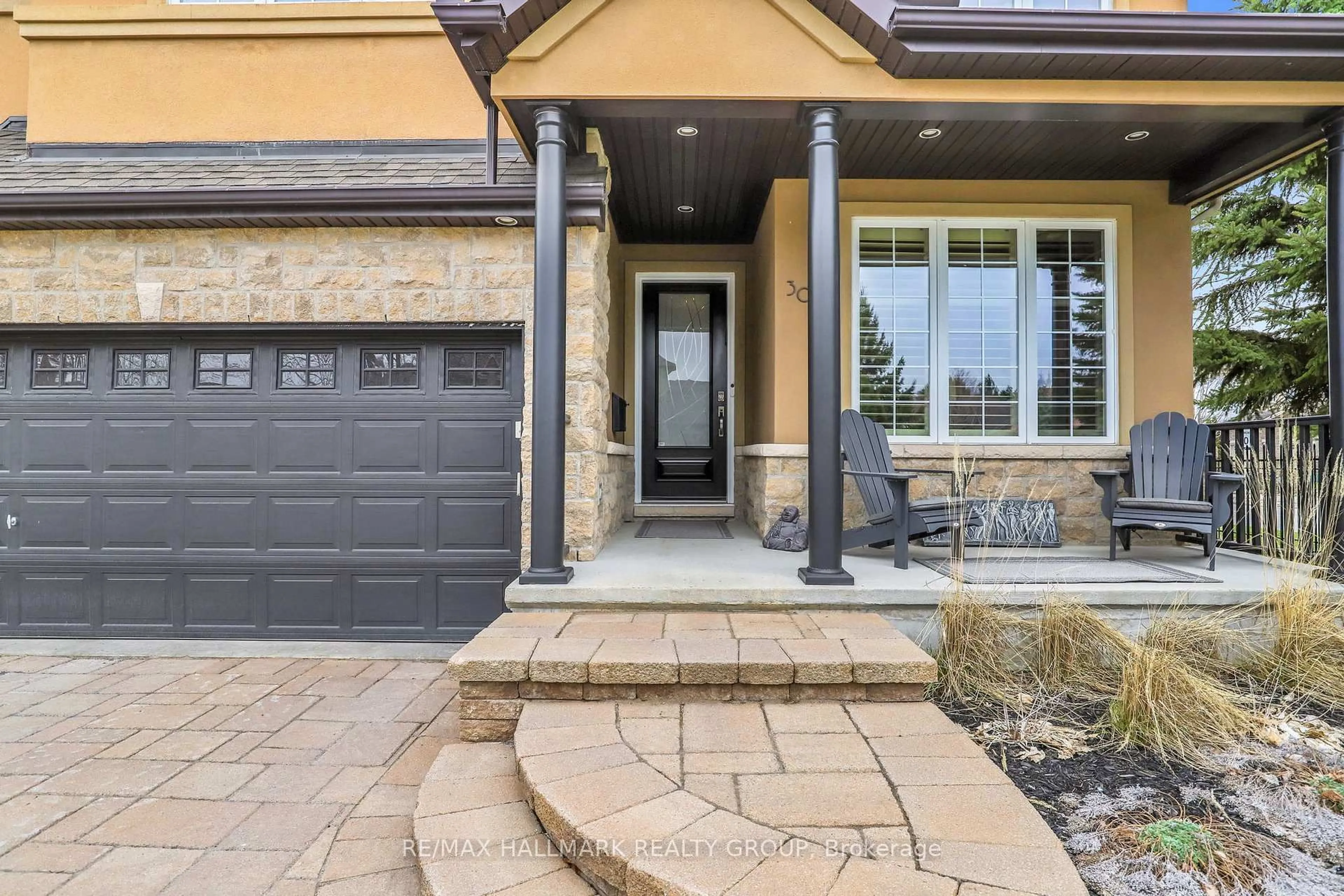 Home with brick exterior material, street for 300 Amita Cres, Ottawa Ontario K2C 4H9