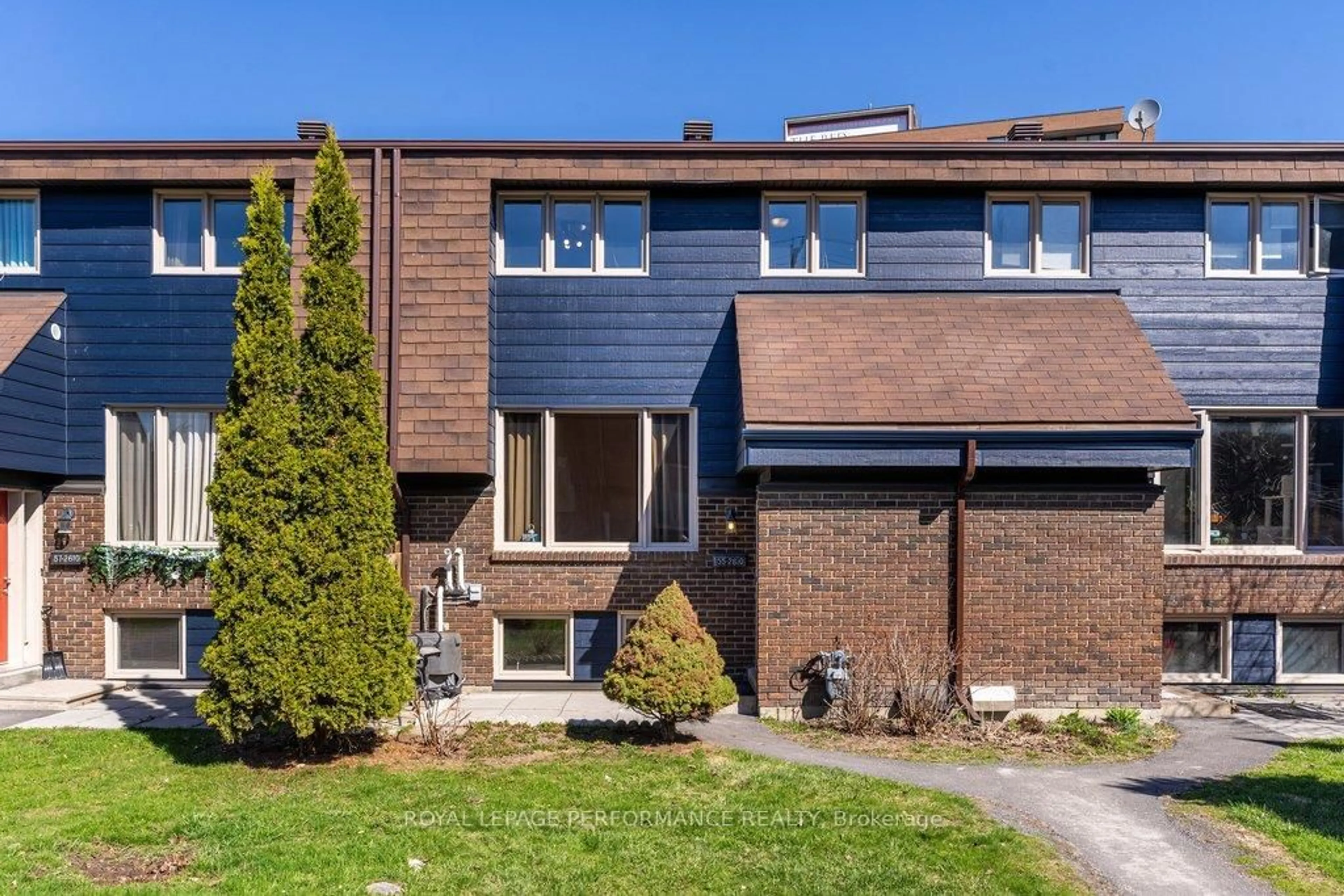 Home with brick exterior material, street for 2610 Draper Ave #55, Ottawa Ontario K2H 8X8