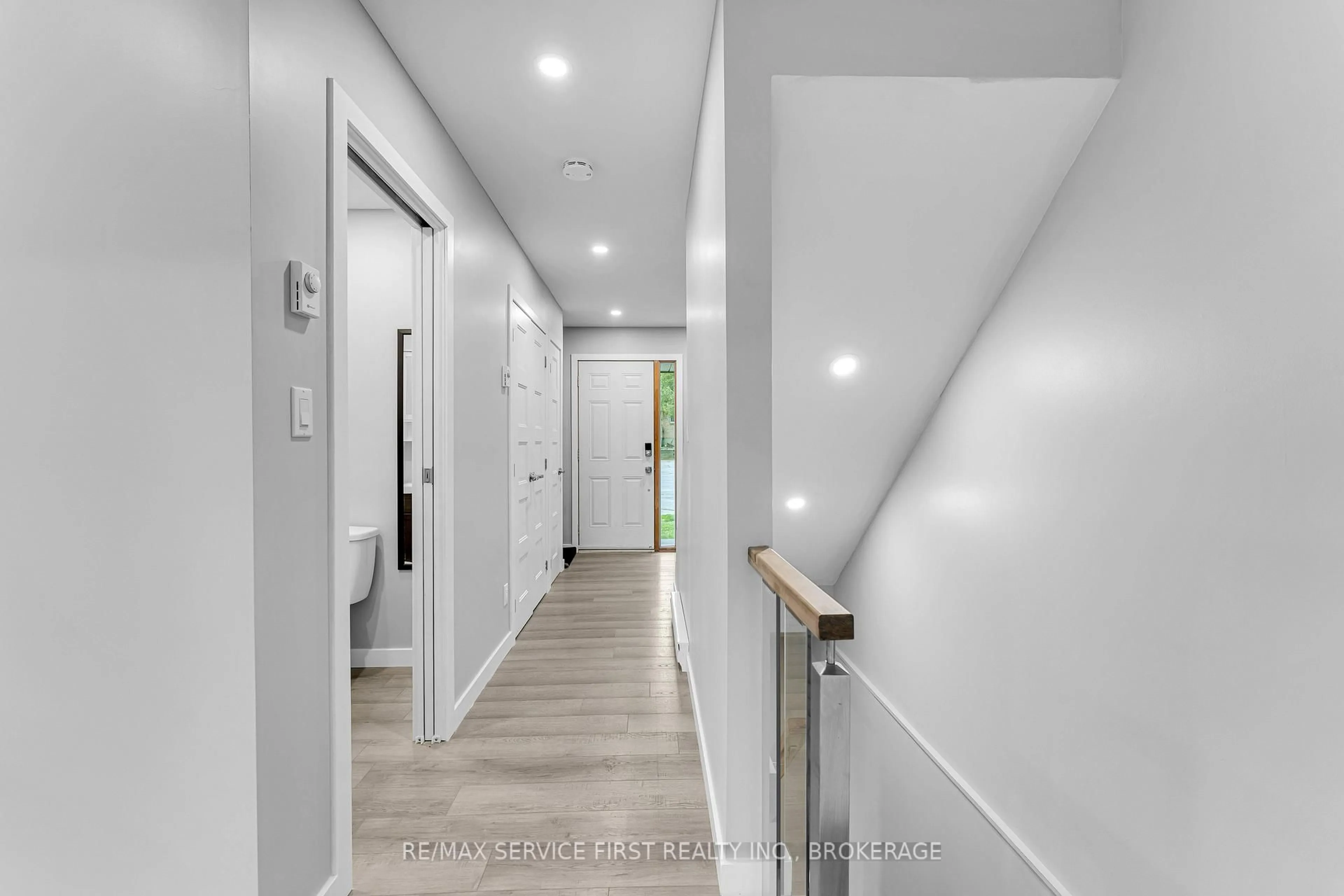 Indoor entryway for 31 Coventry Cres #46, Kingston Ontario K7M 7S1