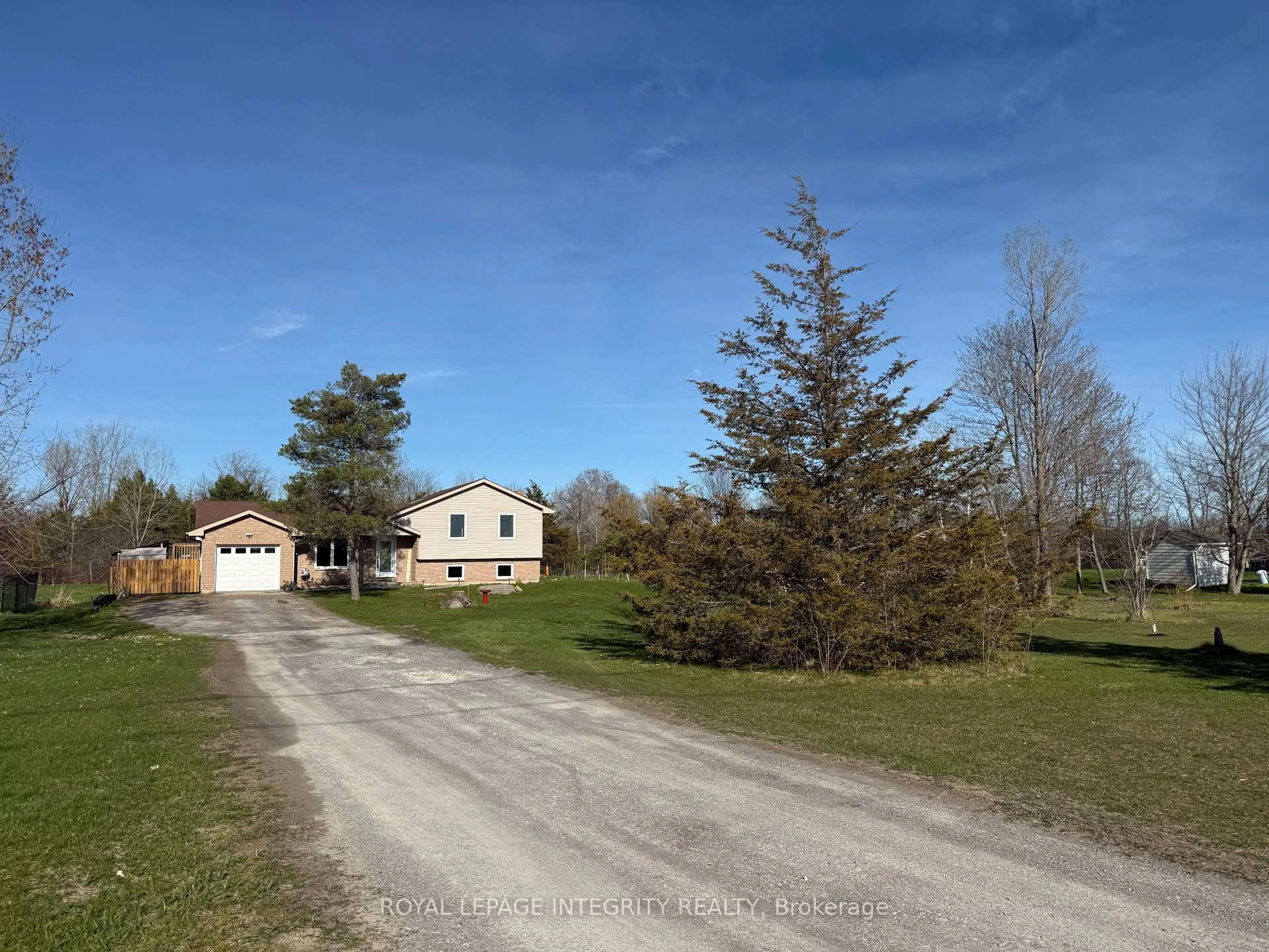 A pic from outside/outdoor area/front of a property/back of a property/a pic from drone, street for 649 Bigford Rd, Brighton Ontario K0K 1H0