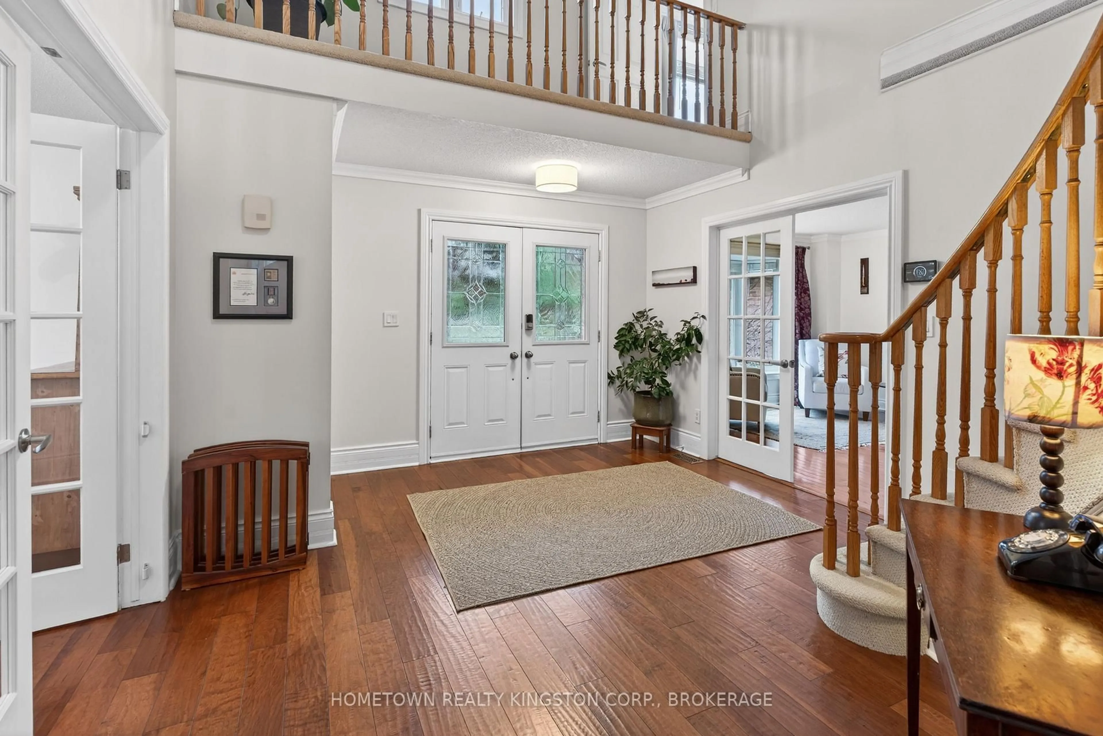 Indoor entryway for 927 Edinborough Cres, Kingston Ontario K7P 2C4