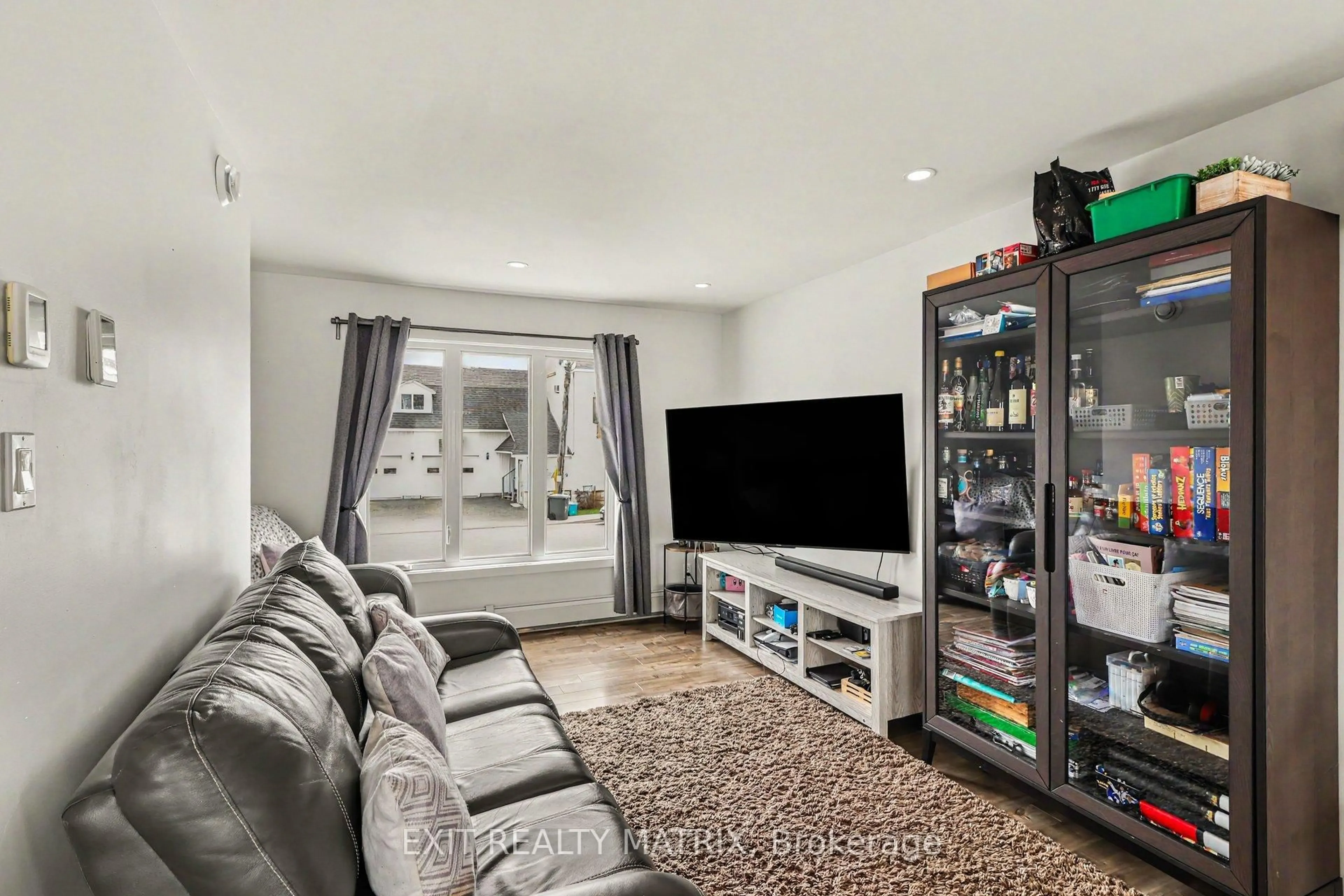 Living room with furniture, unknown for 184 Lavergne St, The Nation Ontario K0A 3C0