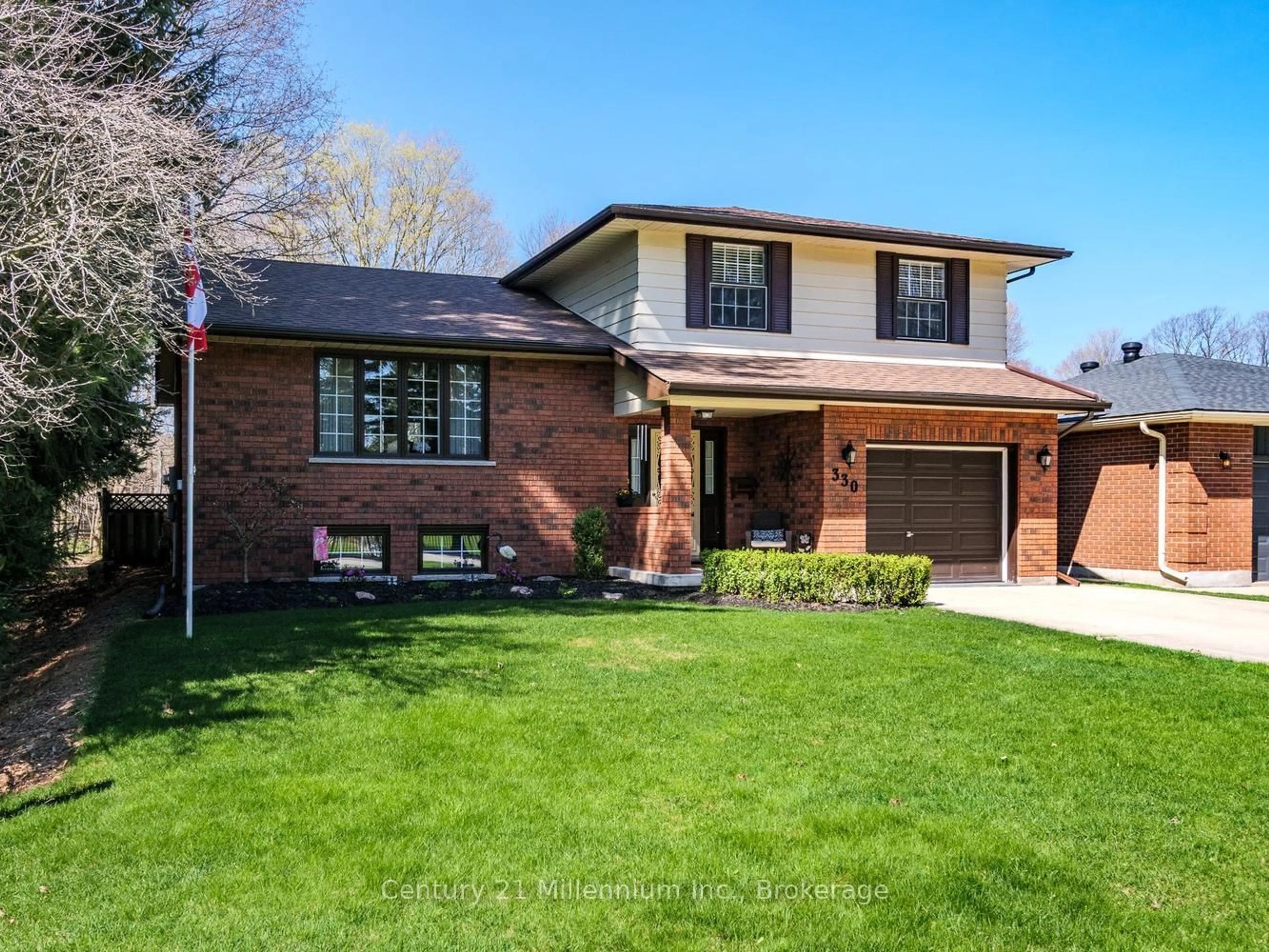 Home with brick exterior material, street for 330 1st St, Owen Sound Ontario N4K 6R4
