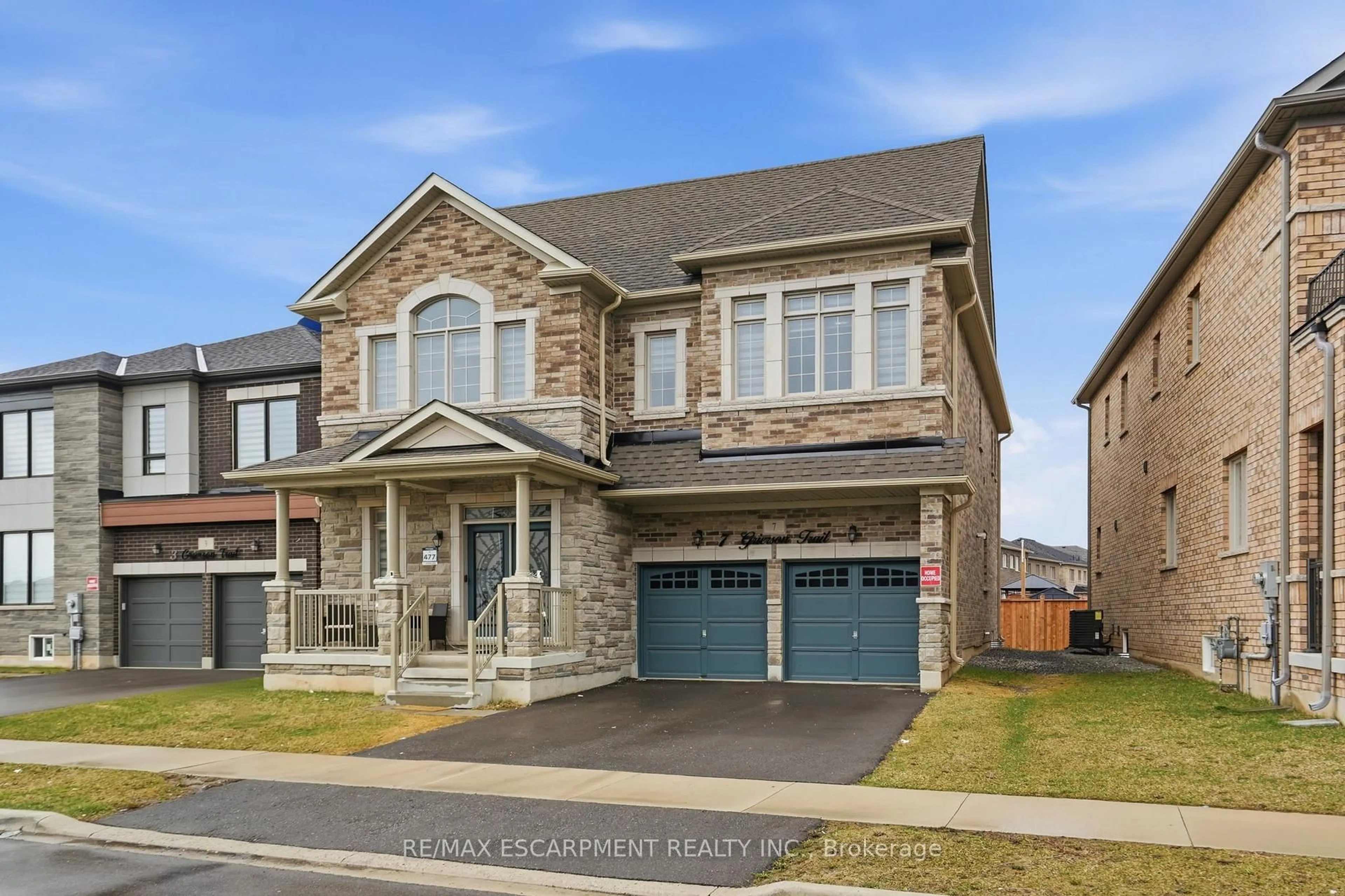Home with brick exterior material, street for 7 GRIERSON Tr, Hamilton Ontario L8B 1Z7