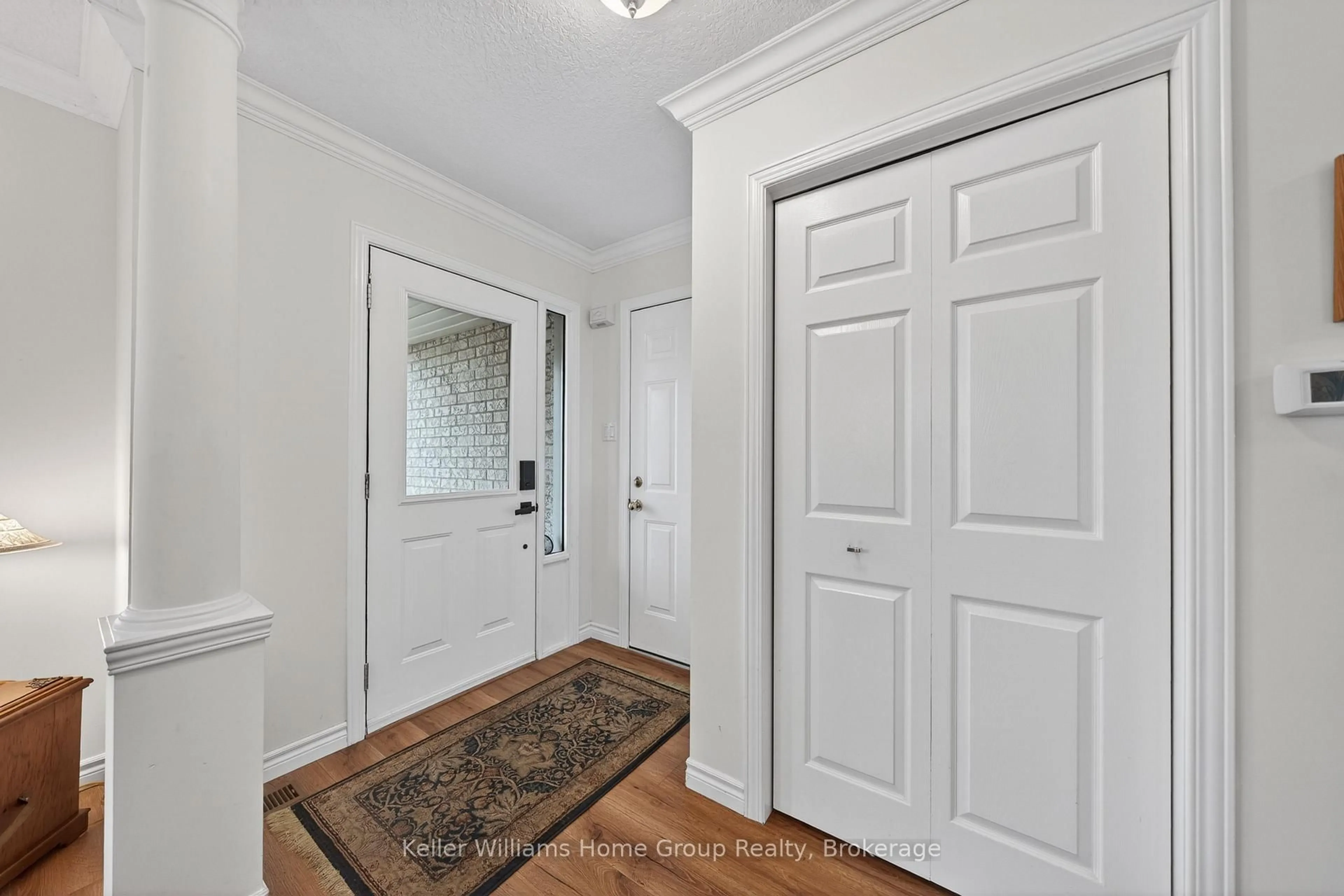 Indoor entryway for 380 Prince's St, Centre Wellington Ontario N1M 3T5