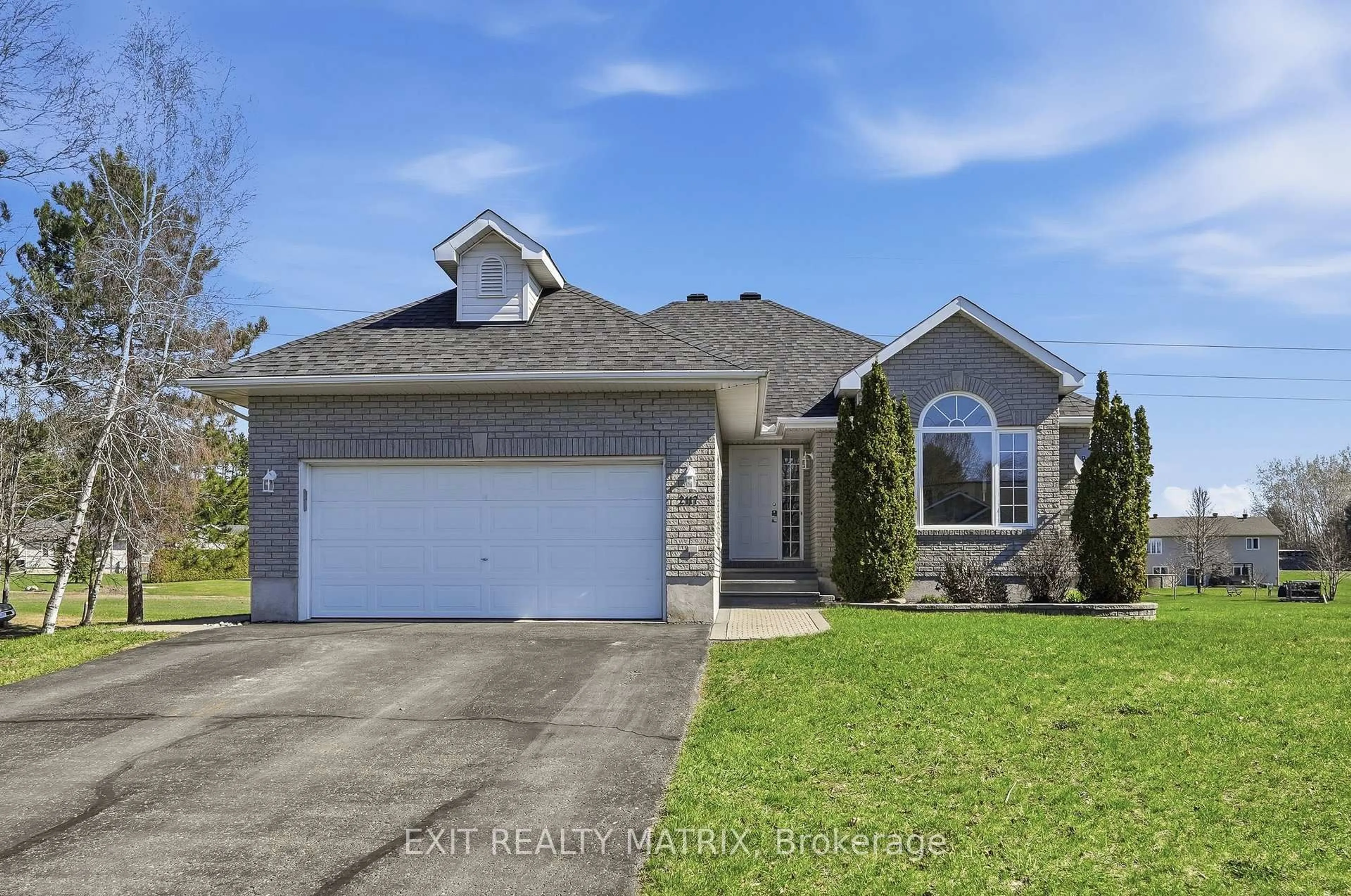 Unknown for 2117 Lemery St, Clarence-Rockland Ontario K0A 1E0