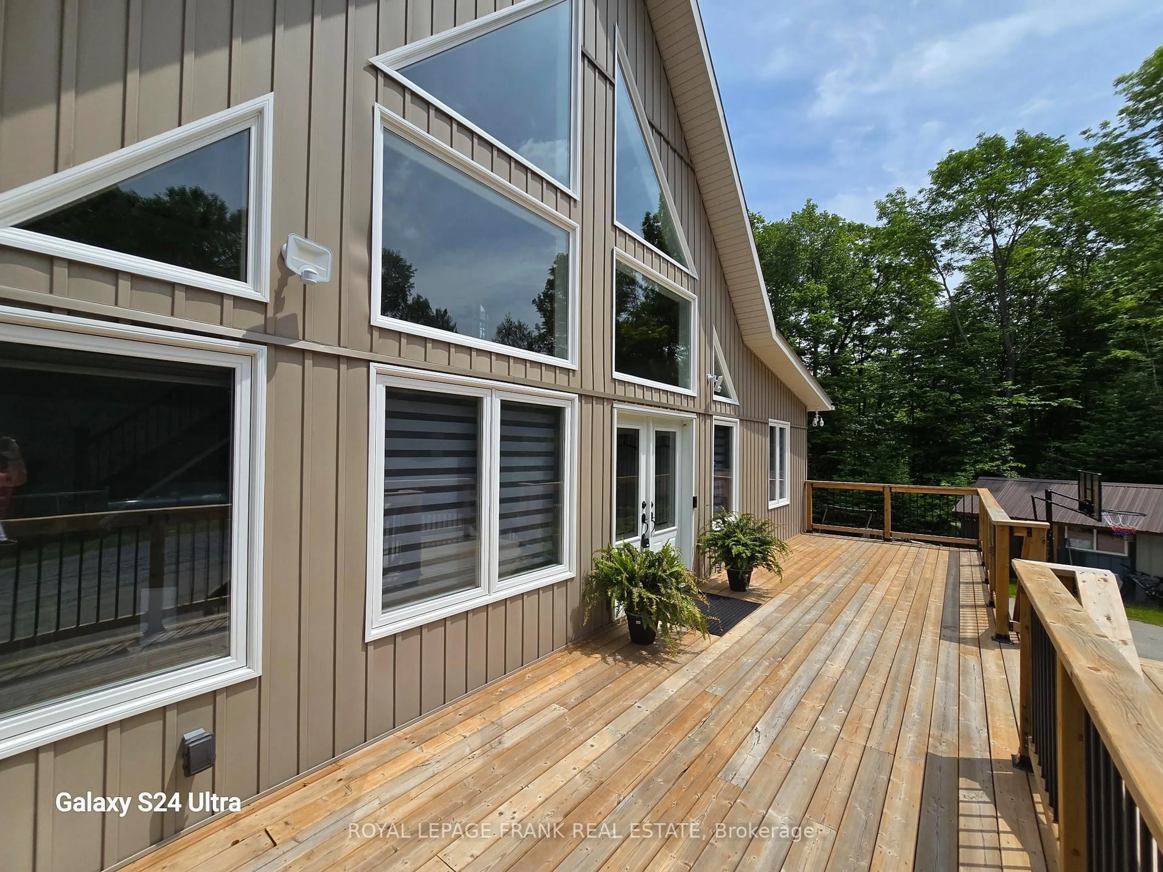 Home with vinyl exterior material, water/lake/river/ocean view for 1097 Cheddar Rd, Highlands East Ontario K0L 1M0