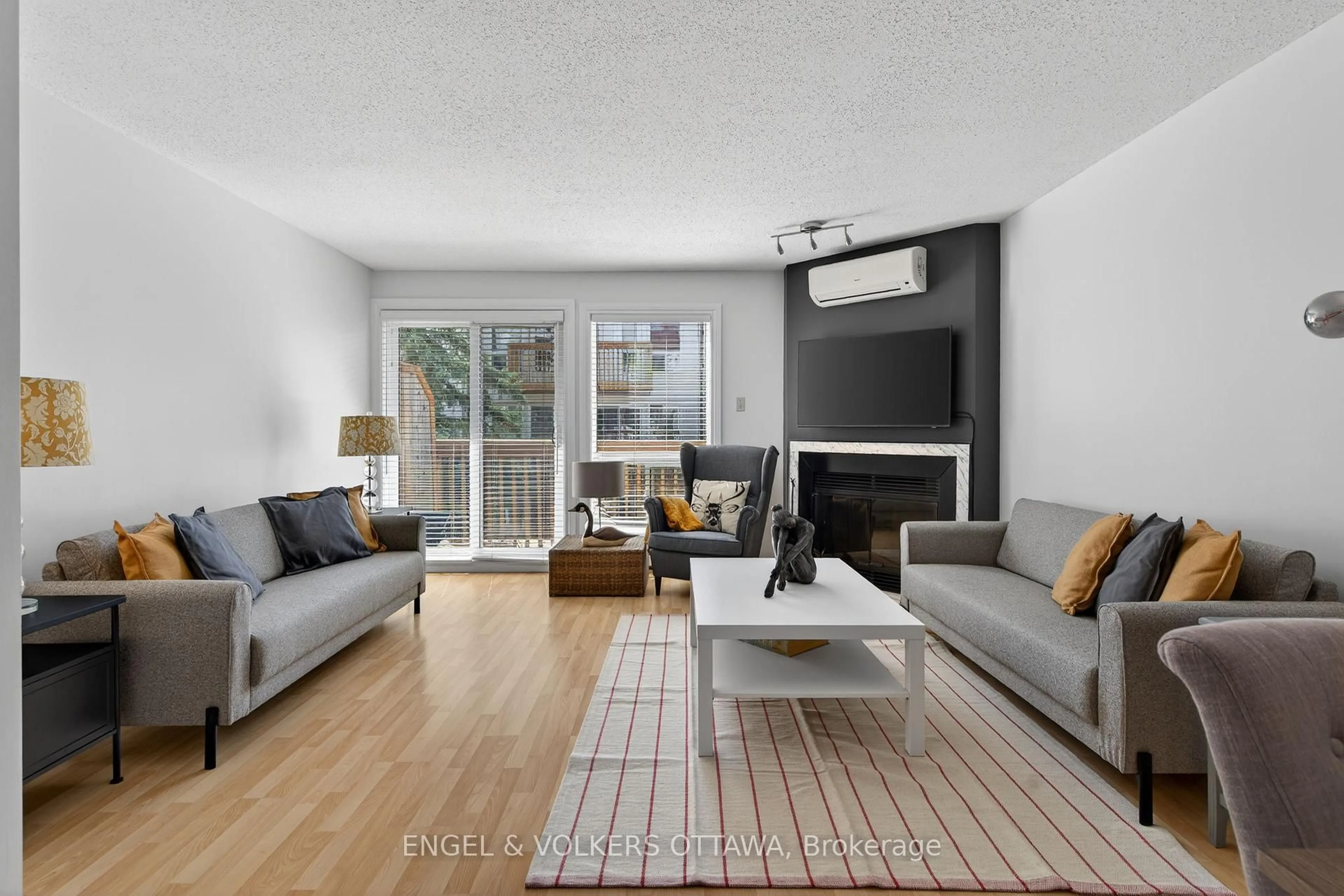 Living room with furniture, unknown for 211 Briston Private, Ottawa Ontario K1G 5R5