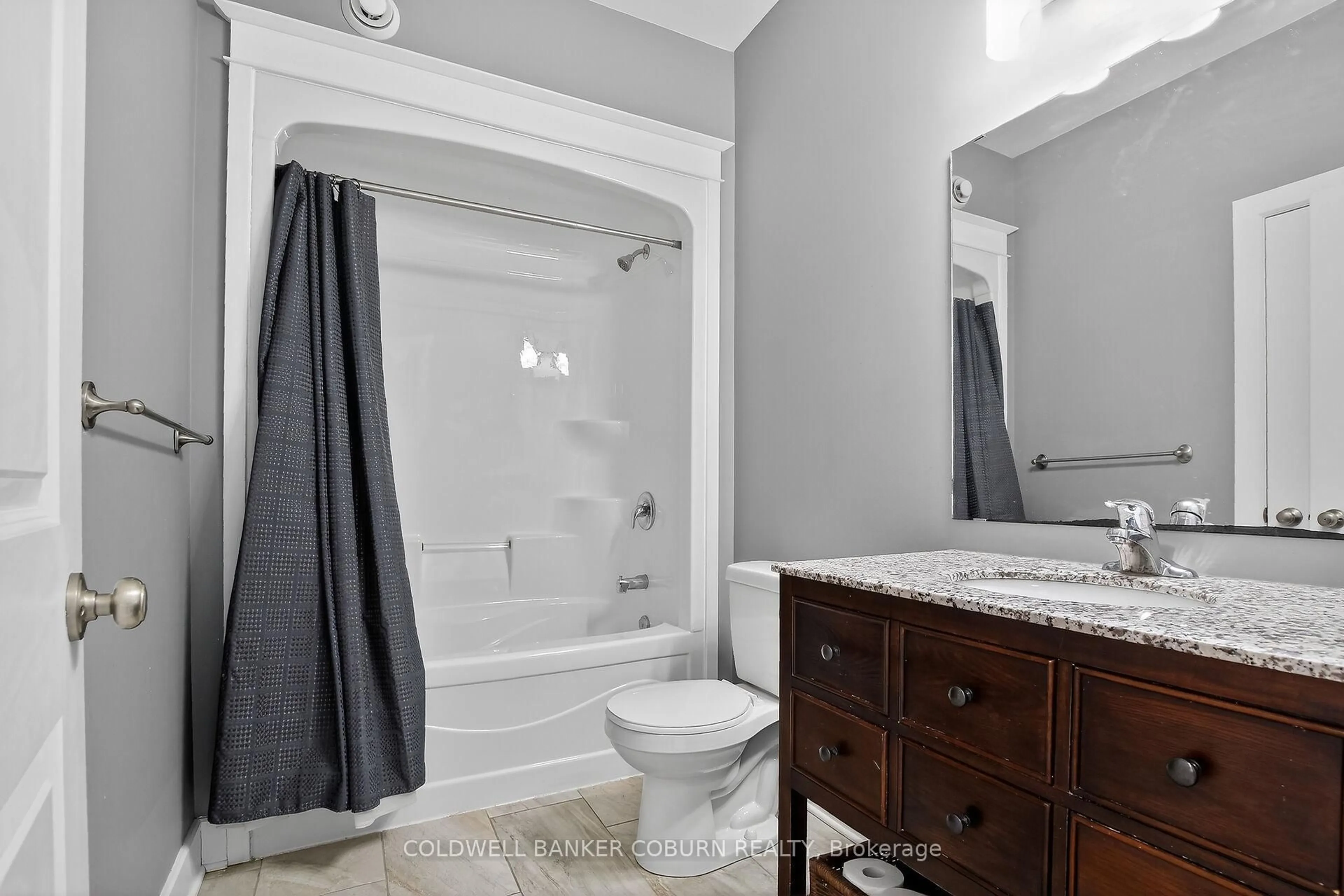 Standard bathroom, ceramic/tile floor for 37 Galens Way, North Grenville Ontario K0G 1J0