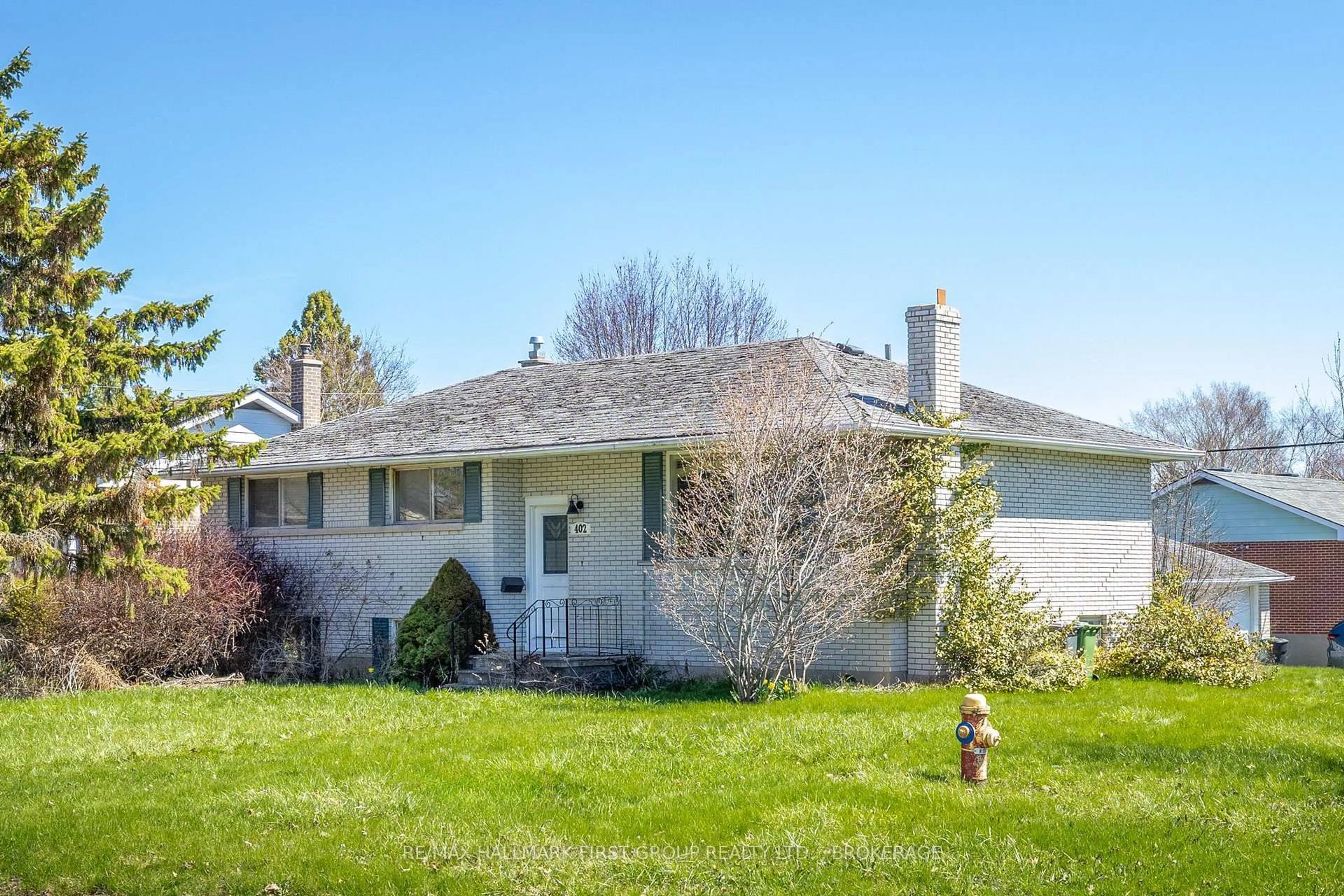 Unknown for 402 Parkview Dr, Kingston Ontario K7M 4B3