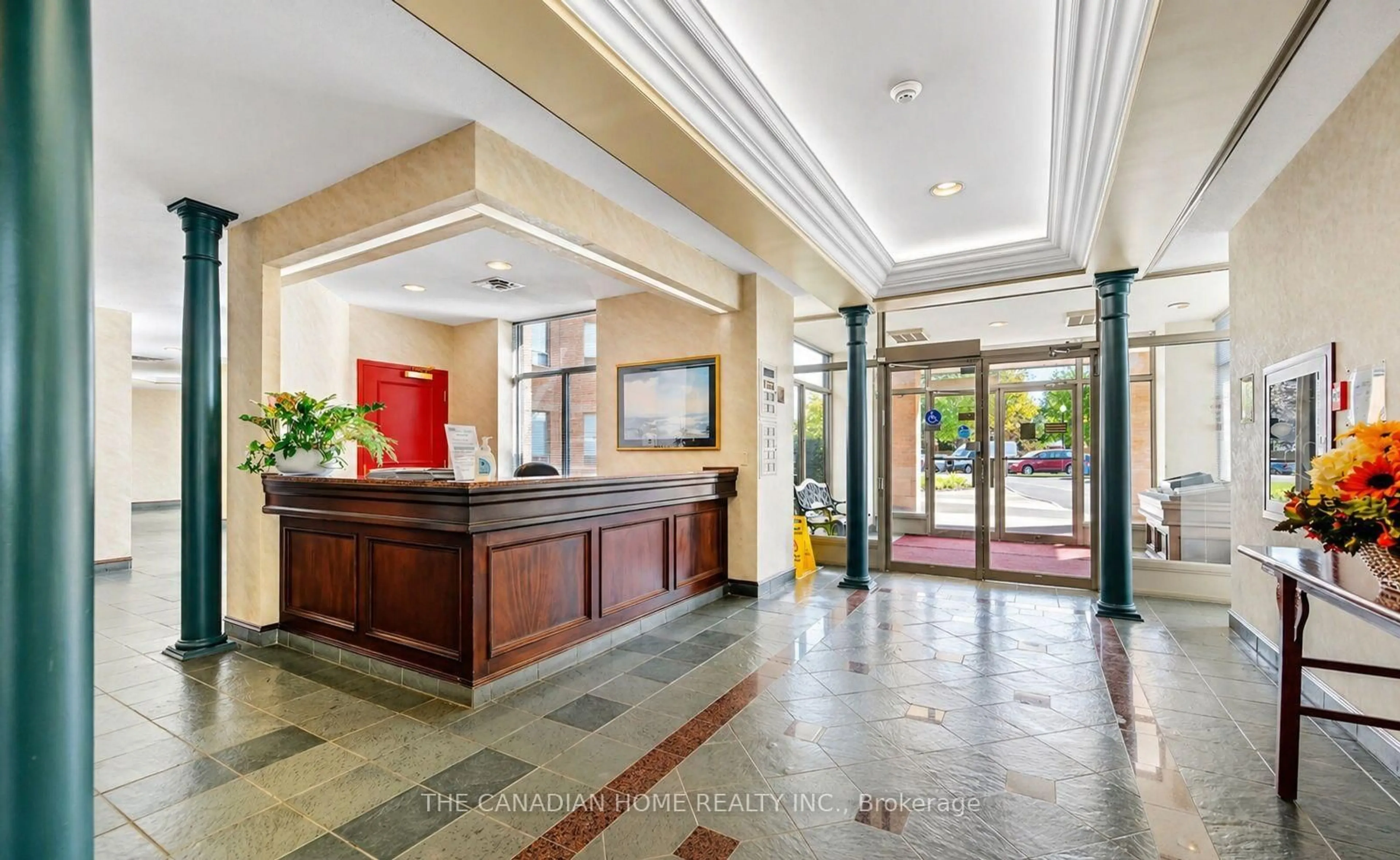 Lobby for 8111 Forest Glen Dr #332, Niagara Falls Ontario L2H 2Y7