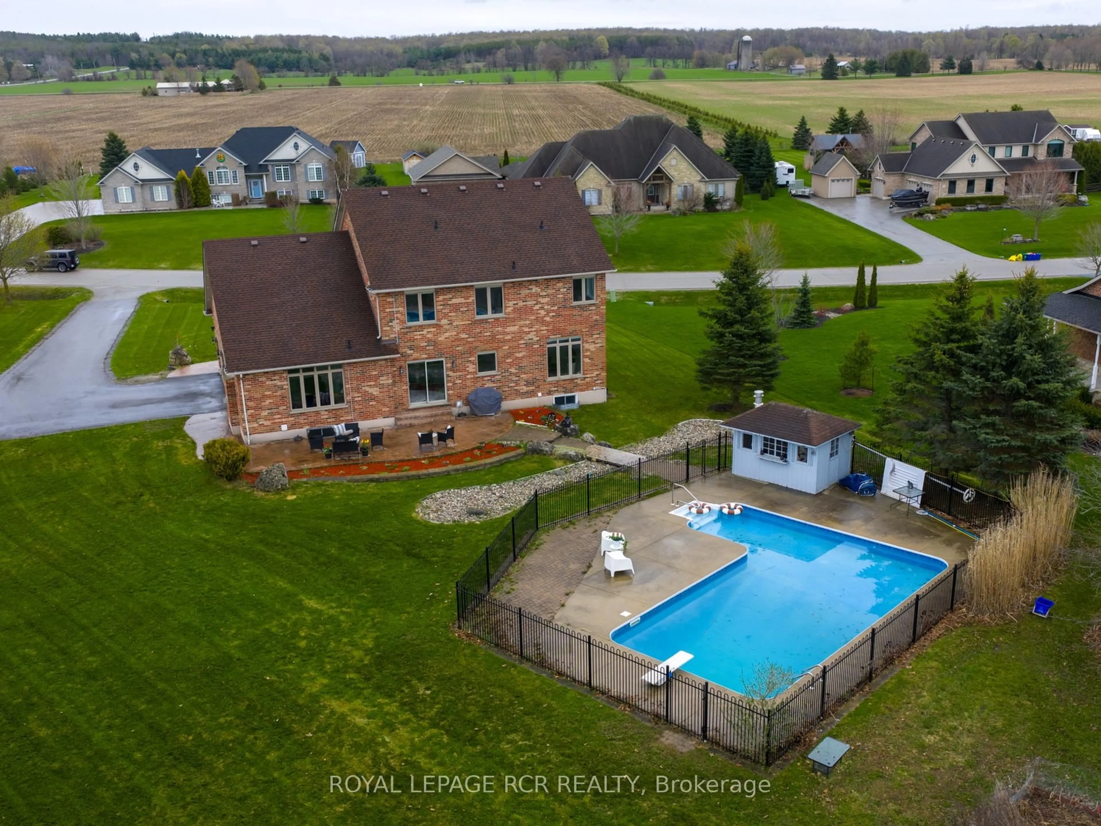 A pic from outside/outdoor area/front of a property/back of a property/a pic from drone, water/lake/river/ocean view for 18 Leenders Lane, Erin Ontario N0B 1T0