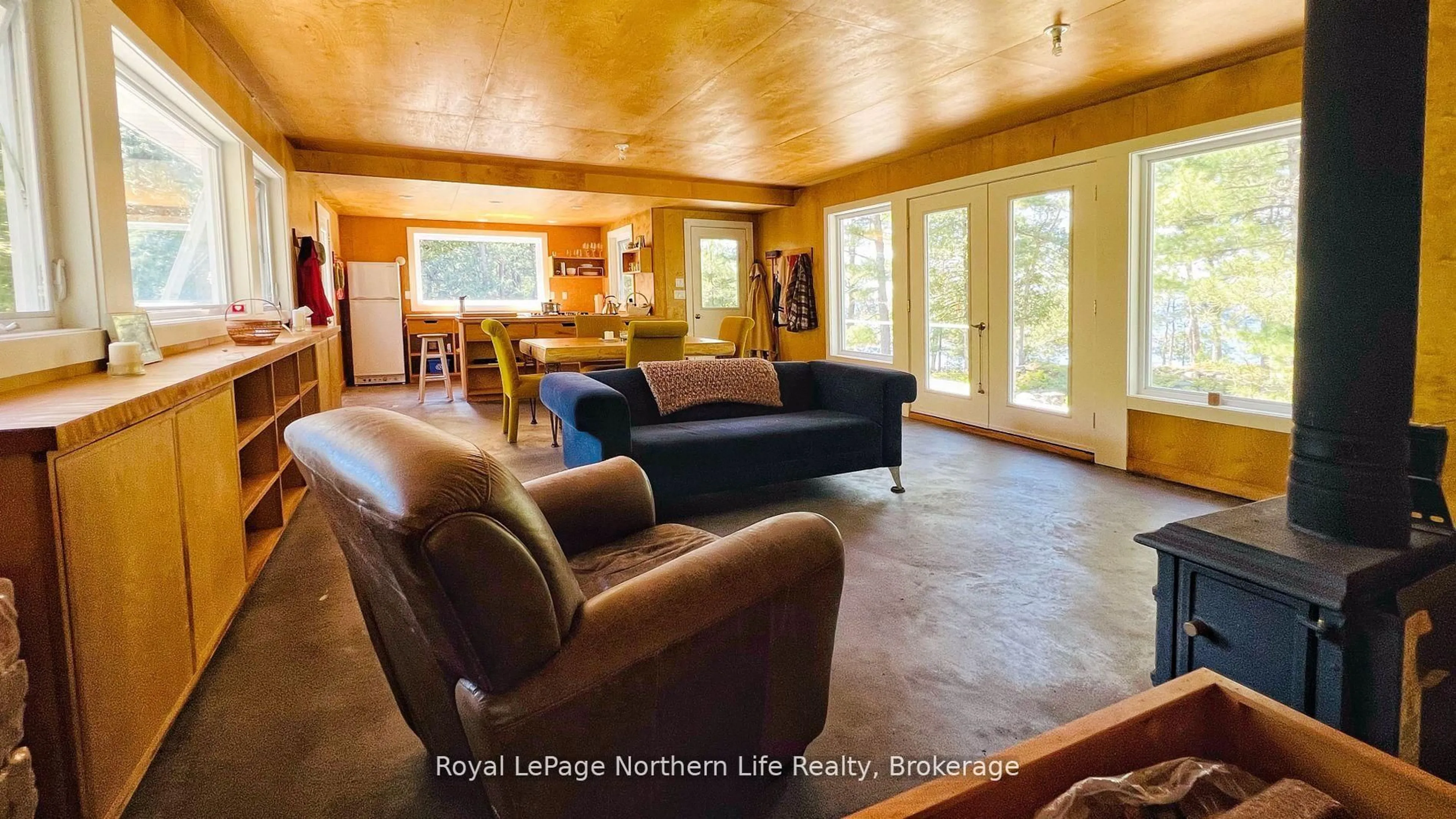 Living room with furniture, unknown for Lot 1 Smith Island, Callander Ontario P0H 1H0