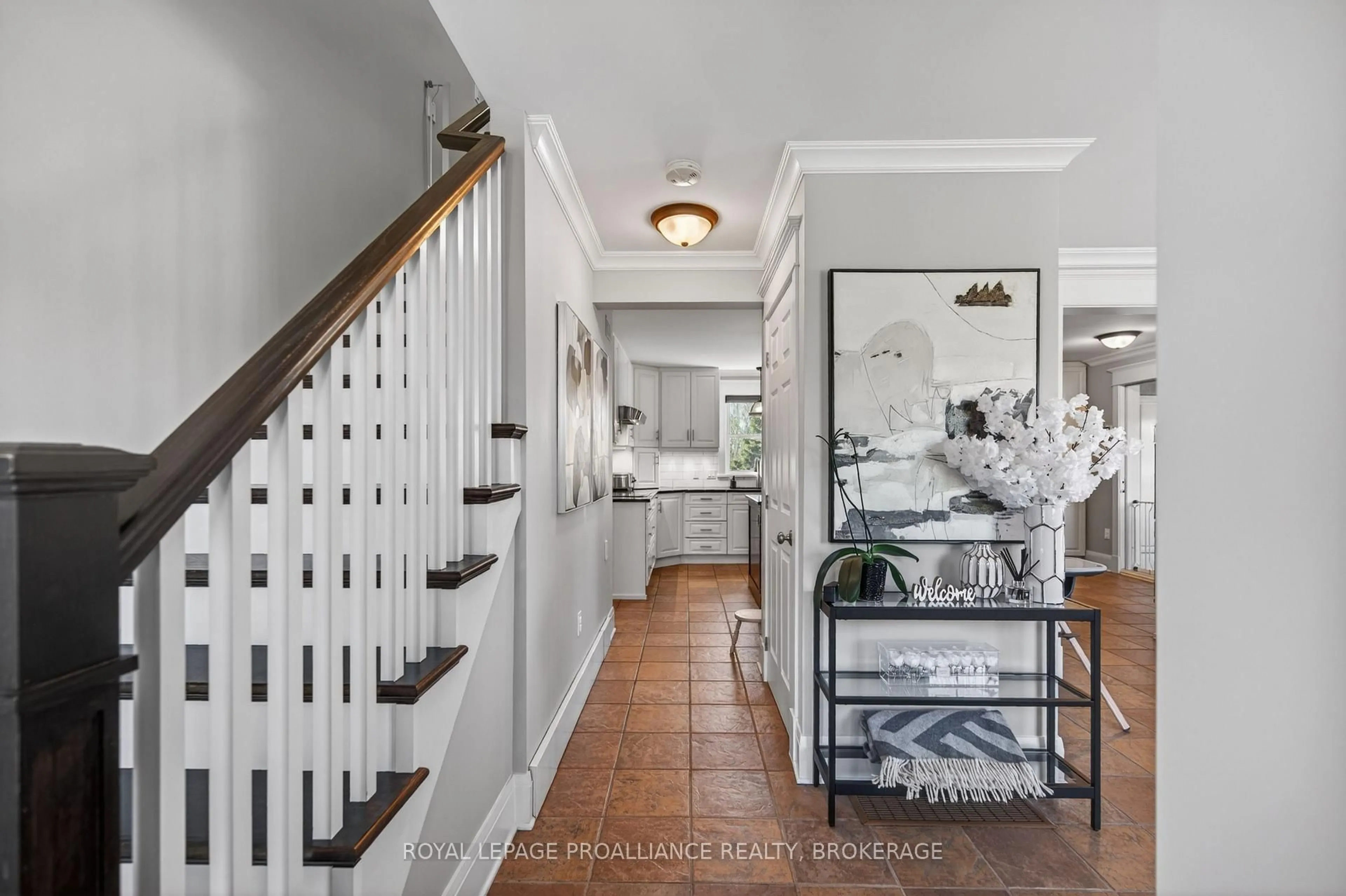 Indoor entryway for 2489 Quabbin Rd, Bissett Creek Ontario K0H 2H0