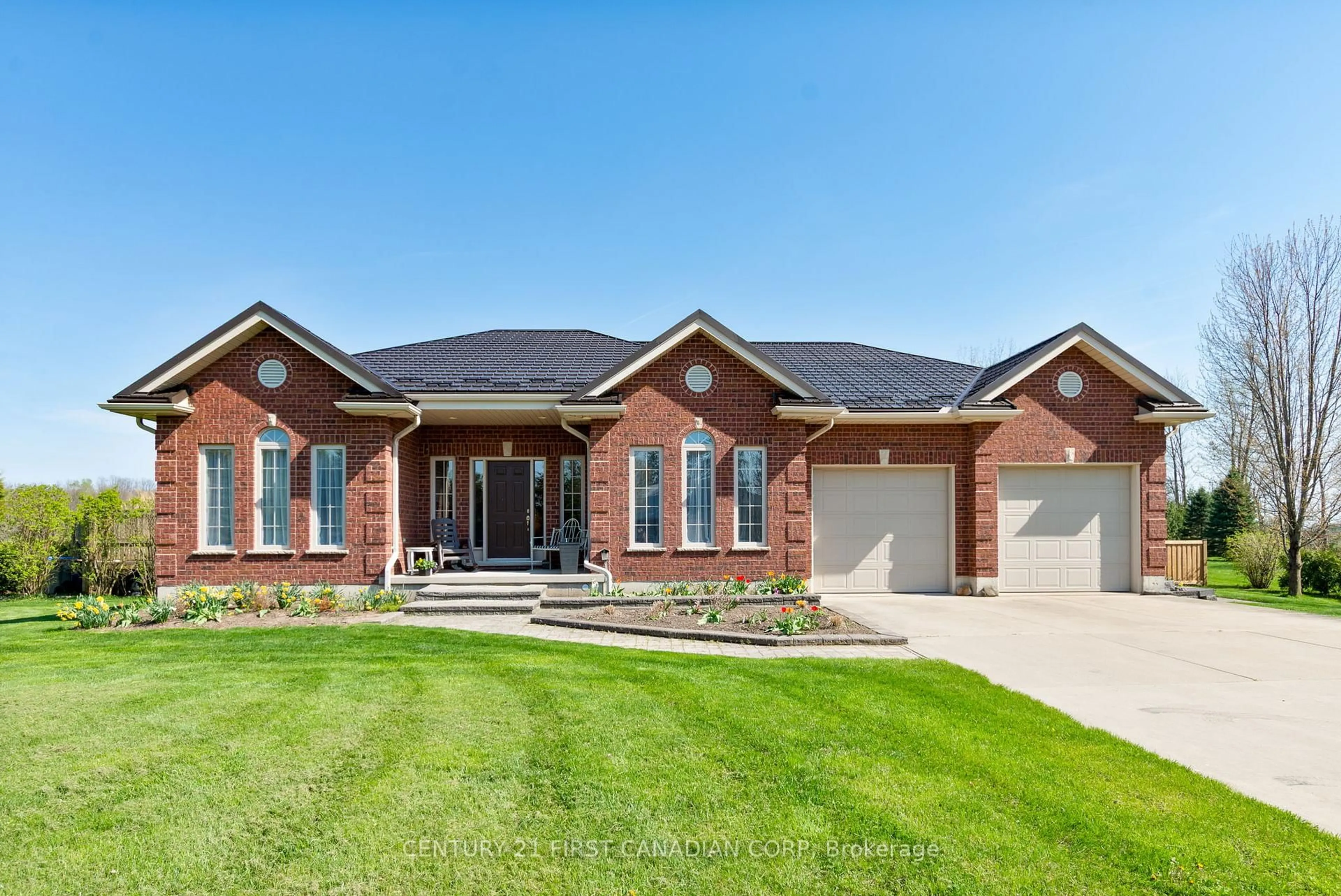 Home with brick exterior material, street for 653 Peter St, Strathroy-Caradoc Ontario N0L 1T0
