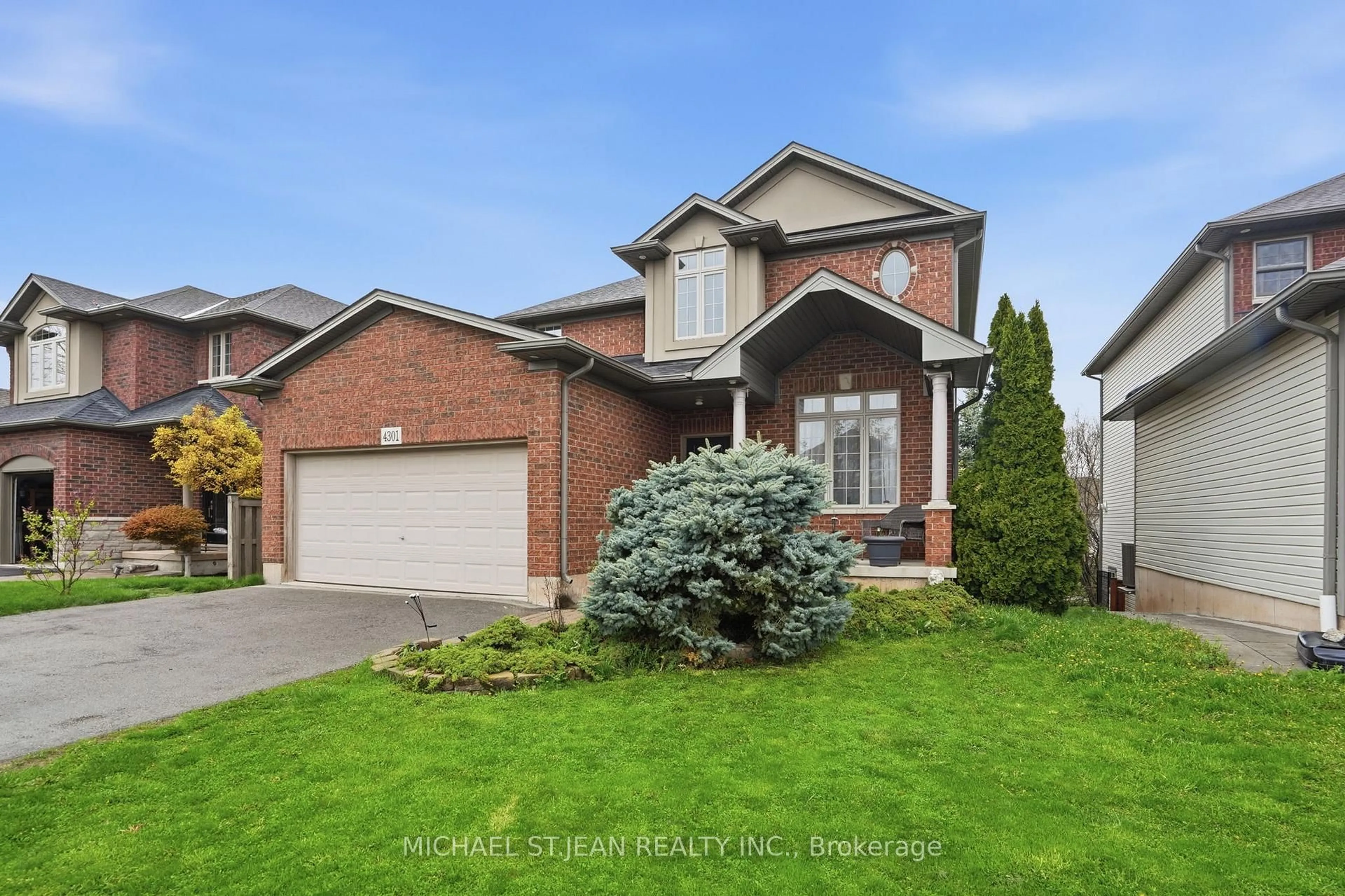 Home with brick exterior material, street for 4301 Arejay Ave, Lincoln Ontario L0R 1B6
