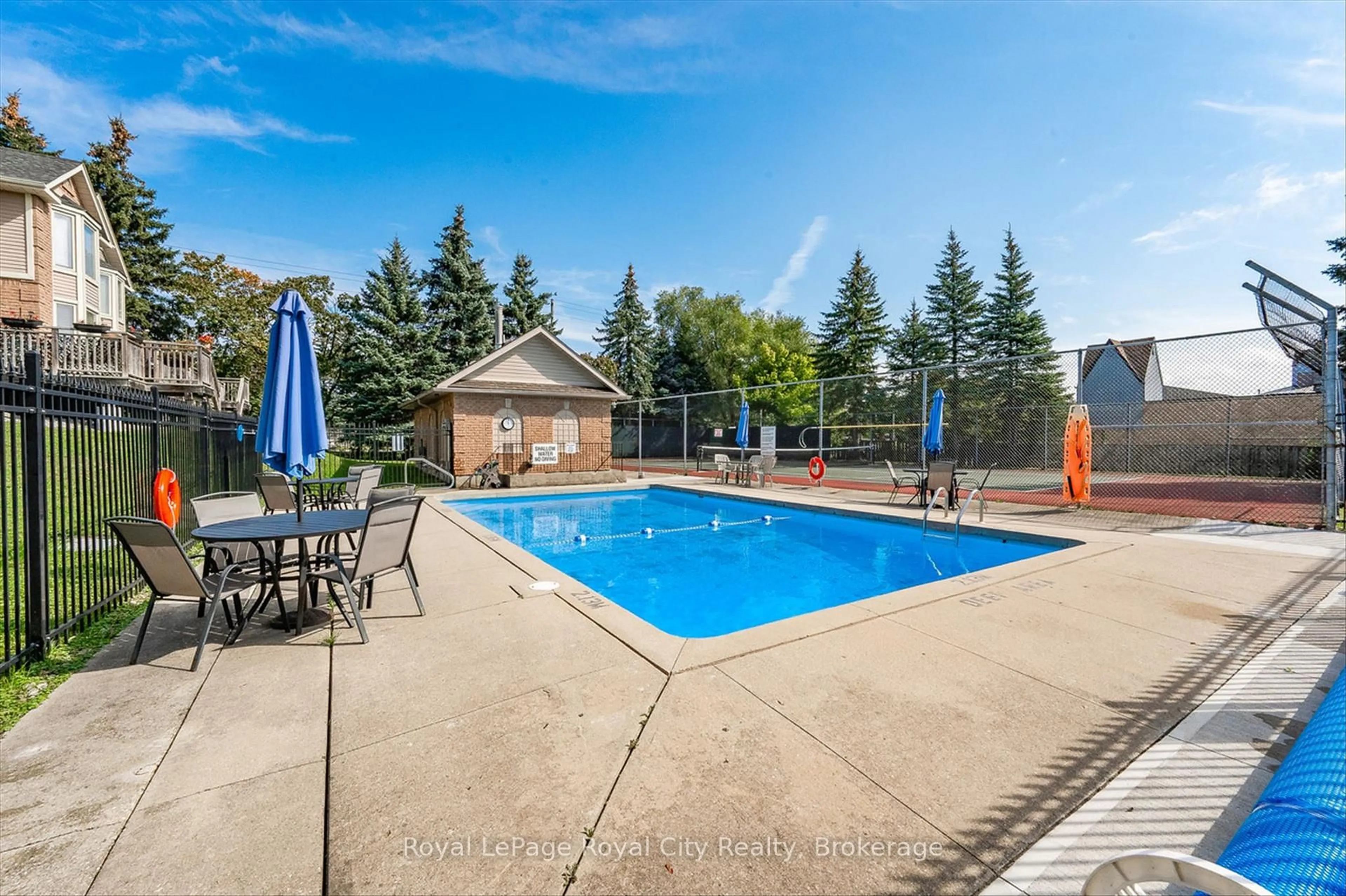 Pool for 941 Gordon St #25, Guelph Ontario N1G 4R9