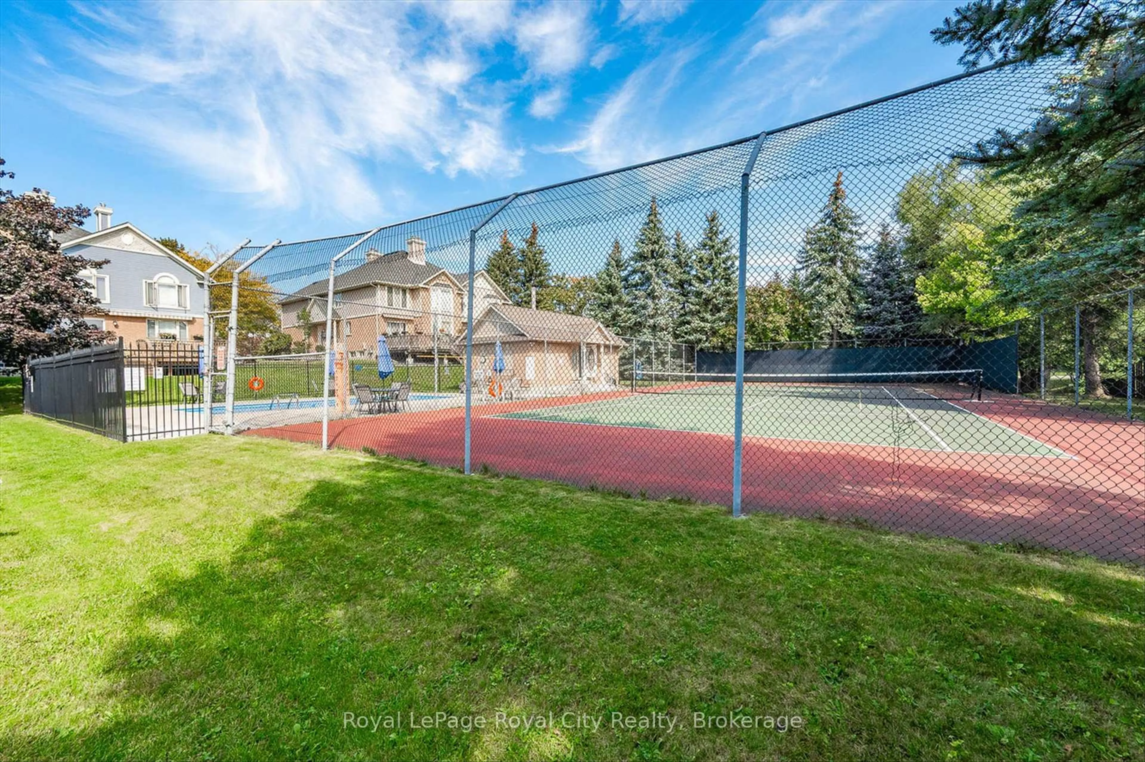 Patio, unknown for 941 Gordon St #25, Guelph Ontario N1G 4R9