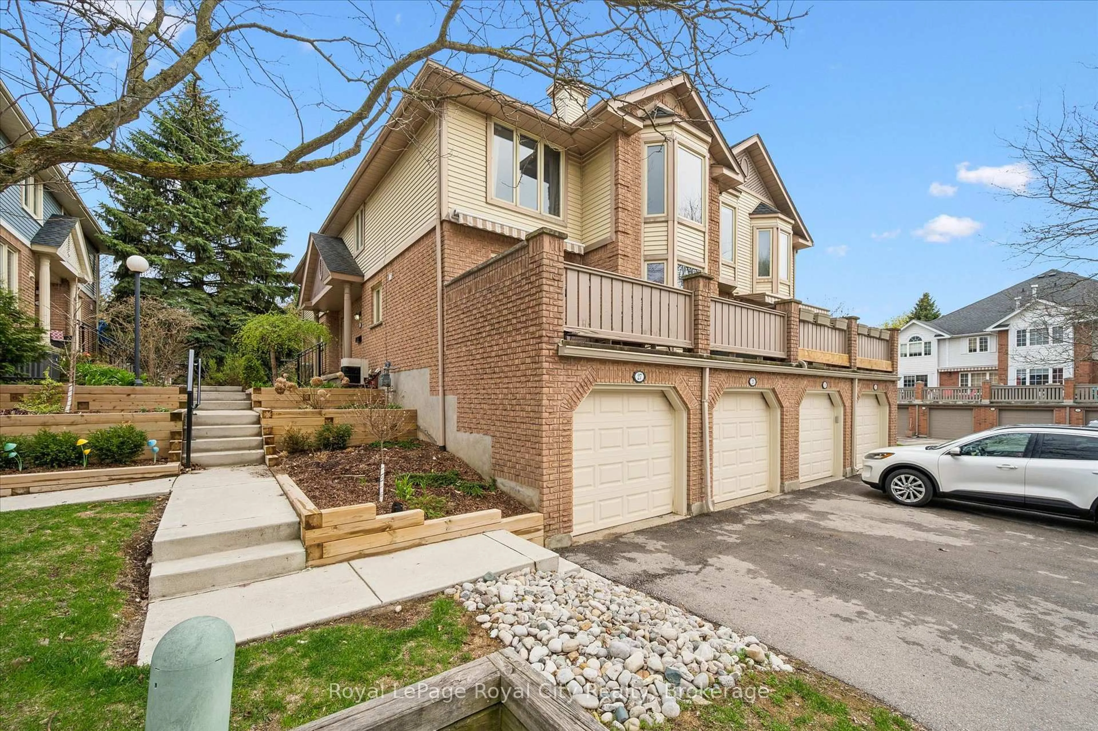 Unknown for 941 Gordon St #25, Guelph Ontario N1G 4R9